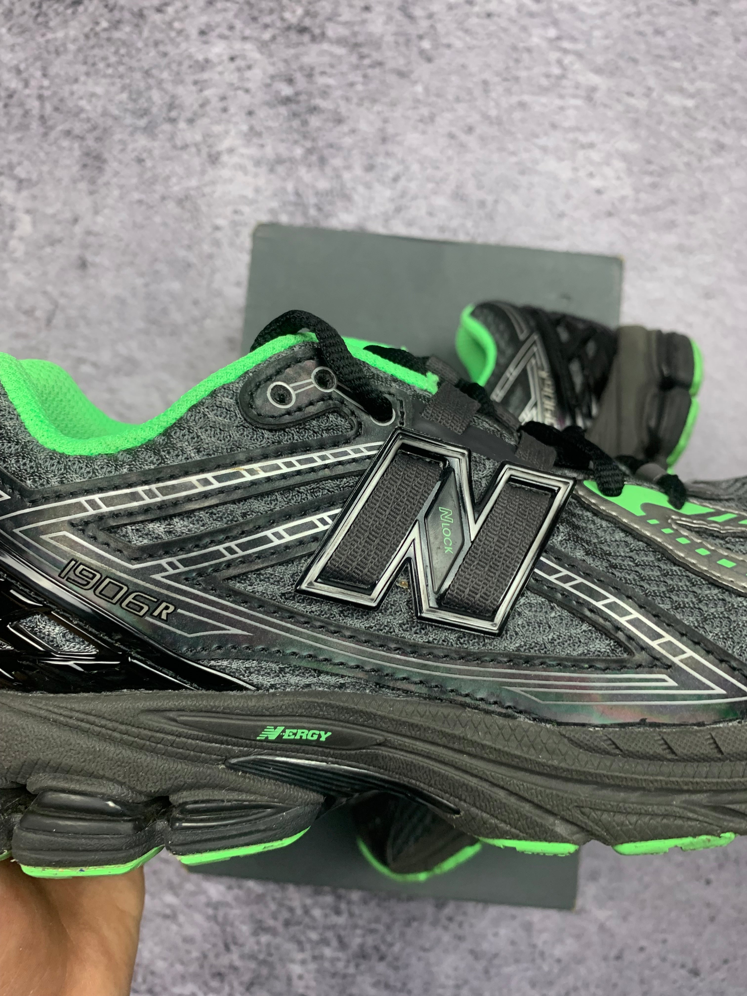 New Balance 1906R r. 37 sneakersy stan idealny z boxemf