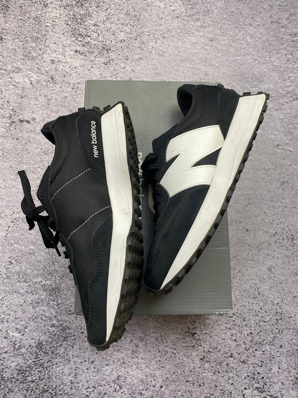 New Balance 500 Black Sports Sneakers Size 40
