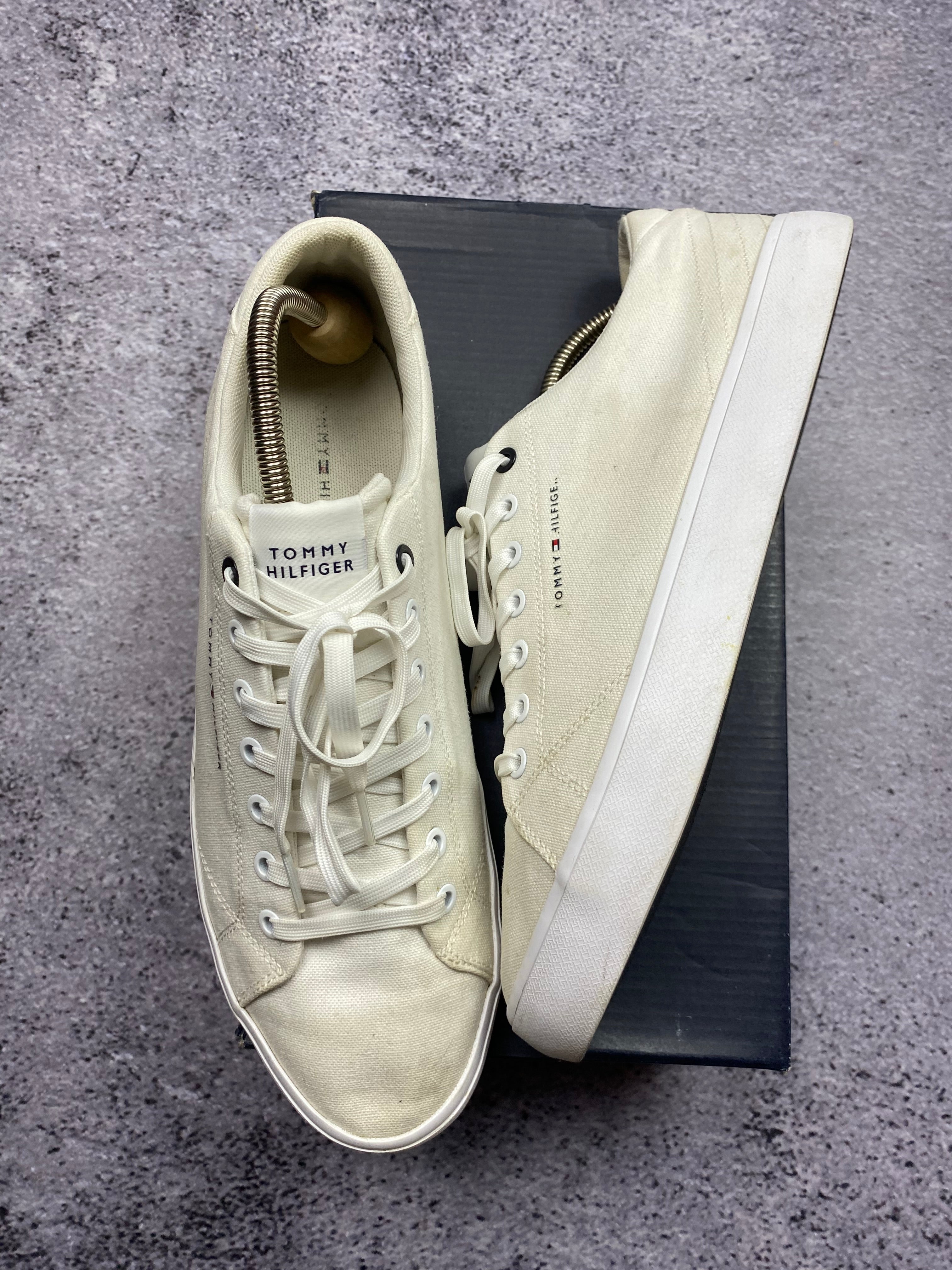 Tommy Hilfiger White Trainers Sneakers 45 – Canvas Casual