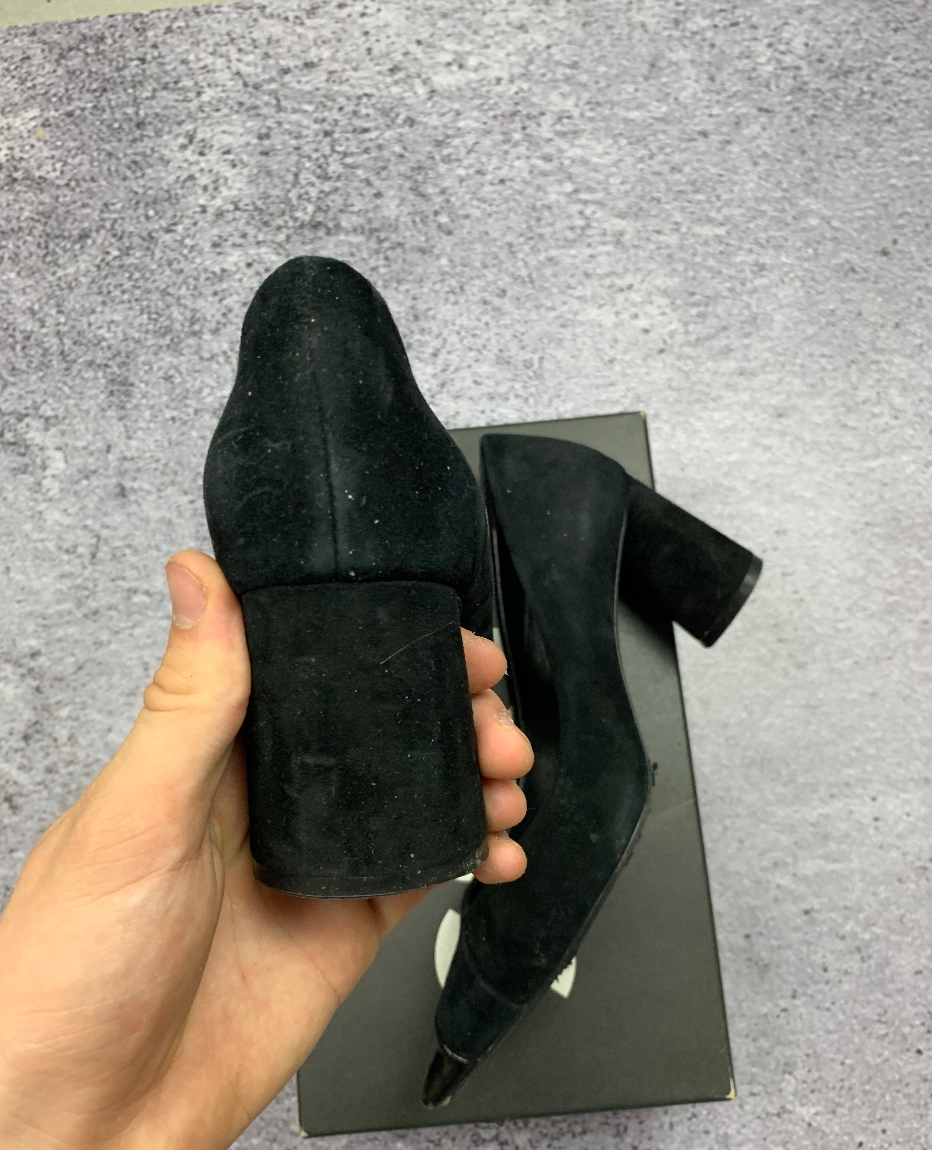 BOSS Czarne Czółenka na Słupku Zamszowe r. 39 BDB + Box