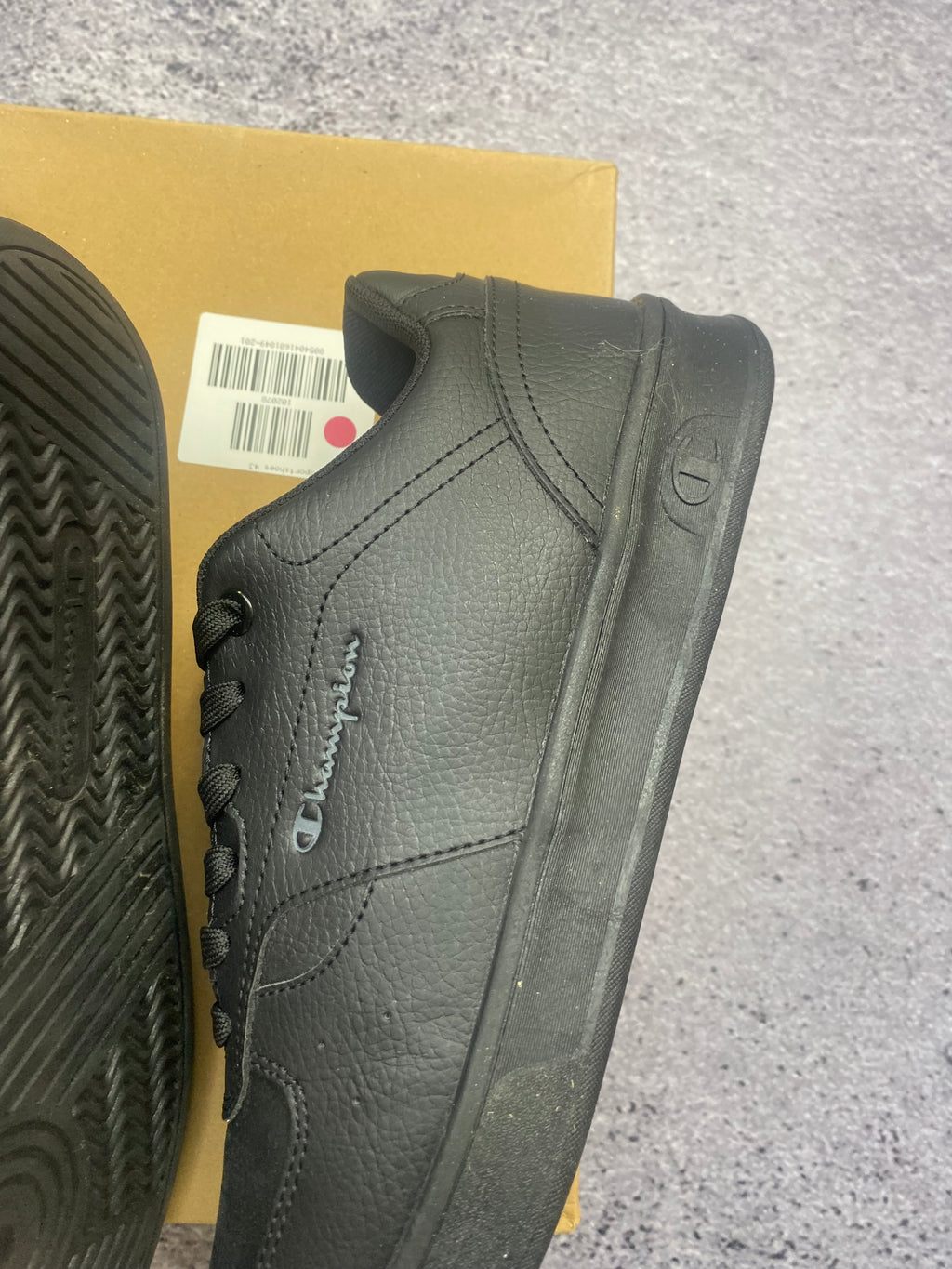 Champion Low Cut Court Club Triple Black Leather Sneakers 43