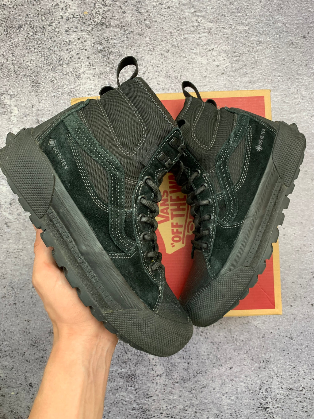 Vans Sk8-Hi Gore-Tex MTE-3 r. 38 czarne sneakersy outdoor