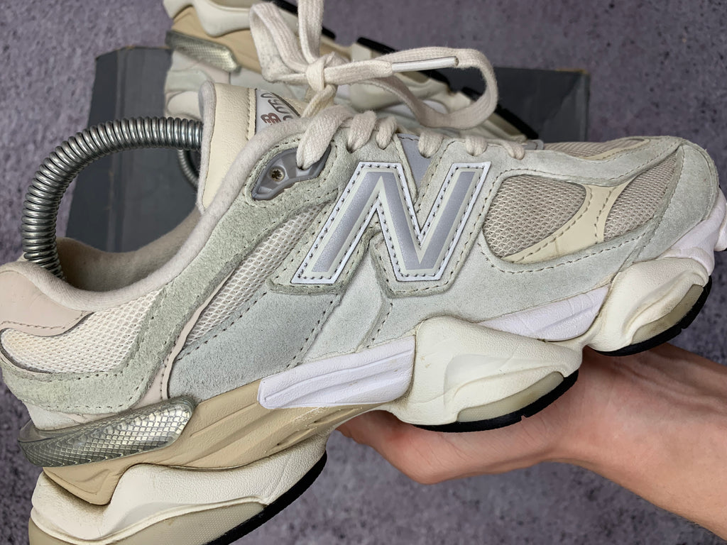 New Balance U9060WHT 9060 Sneakersy Damskie Cream Beżowe r. 38 z boxem