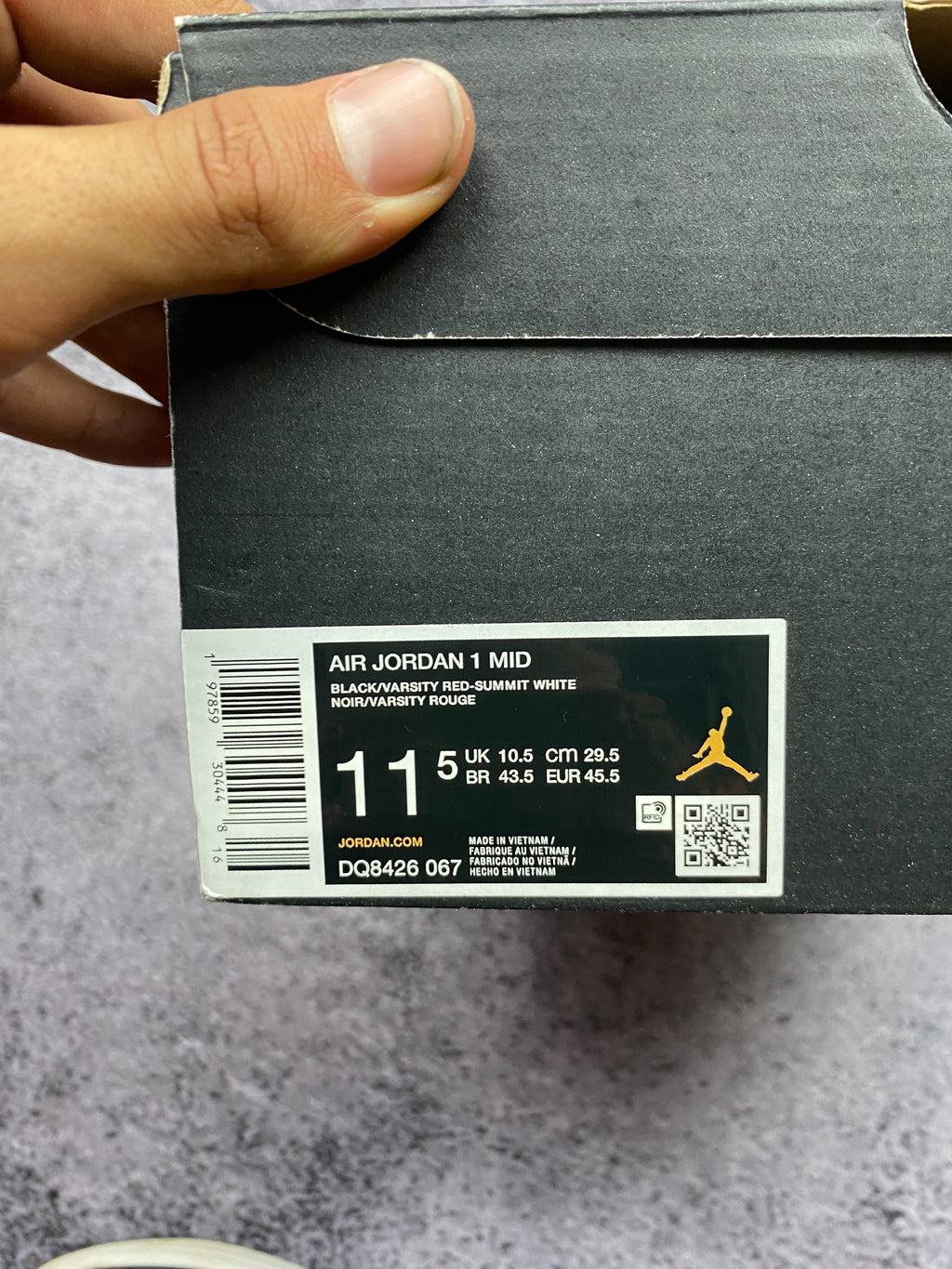 Nike Air Jordan 1 Mid Black Red 45.5 – sneakersy skórzane