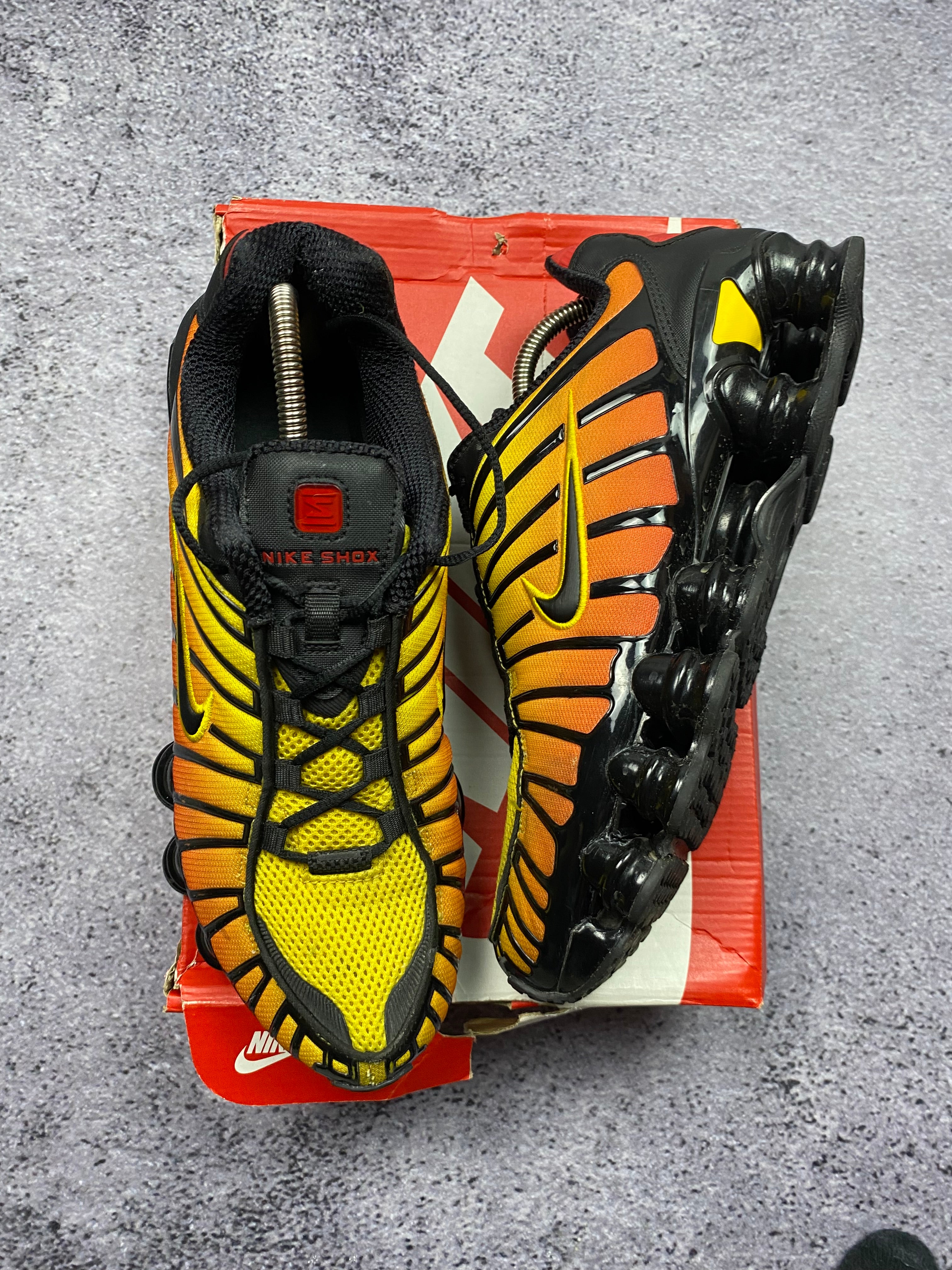 Nike Shox TL Black Orange Gradient Running Sneakers 44