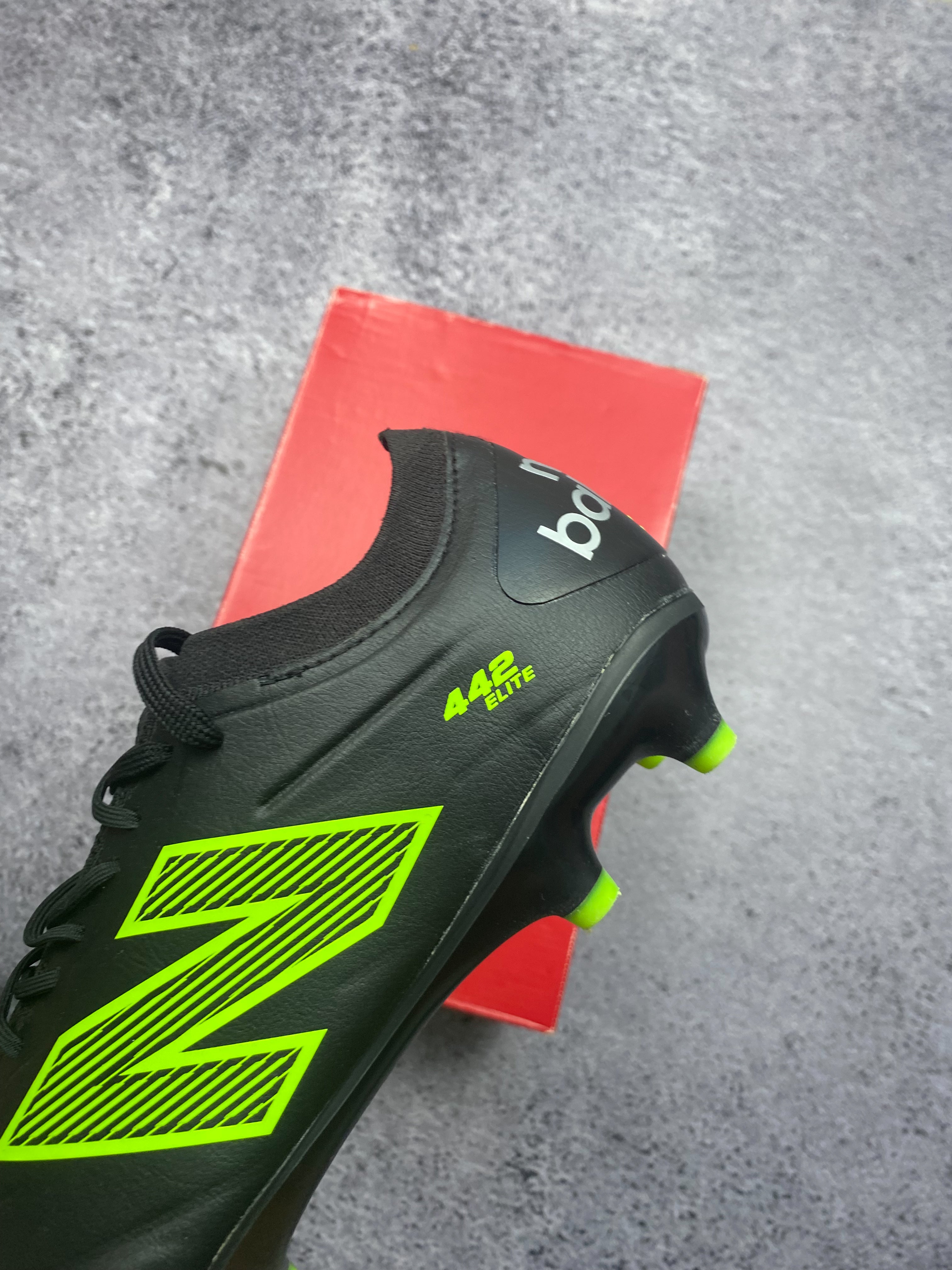 New Balance Furon 4.0 Dispatch FG 46.5 – korki piłkarskie