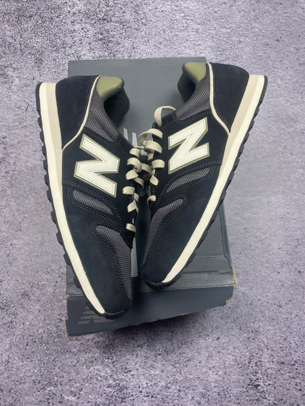 New Balance 500 Classic Shoes Size 44.5