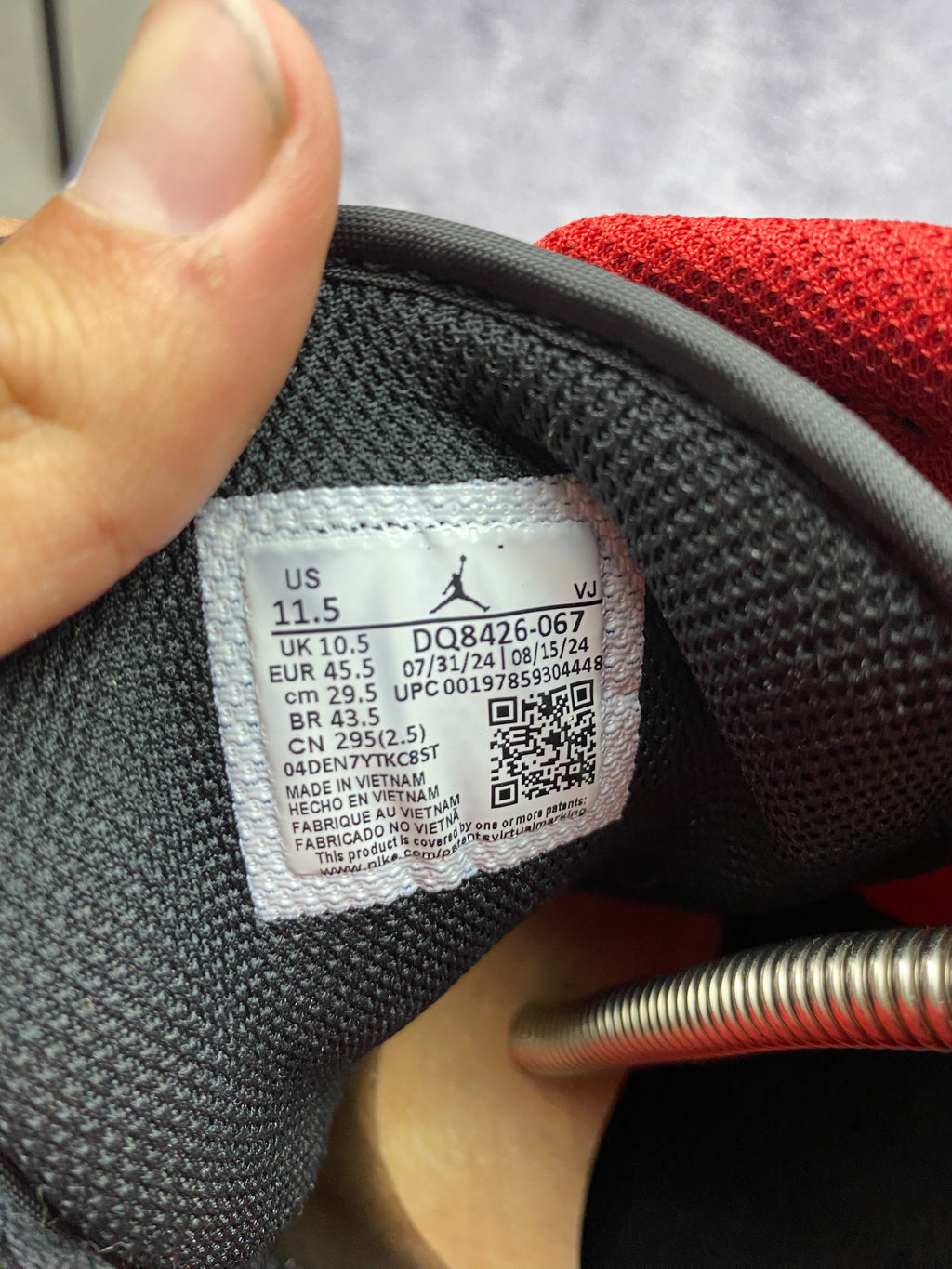 Nike Air Jordan 1 Mid Black Red 45.5 – sneakersy skórzane