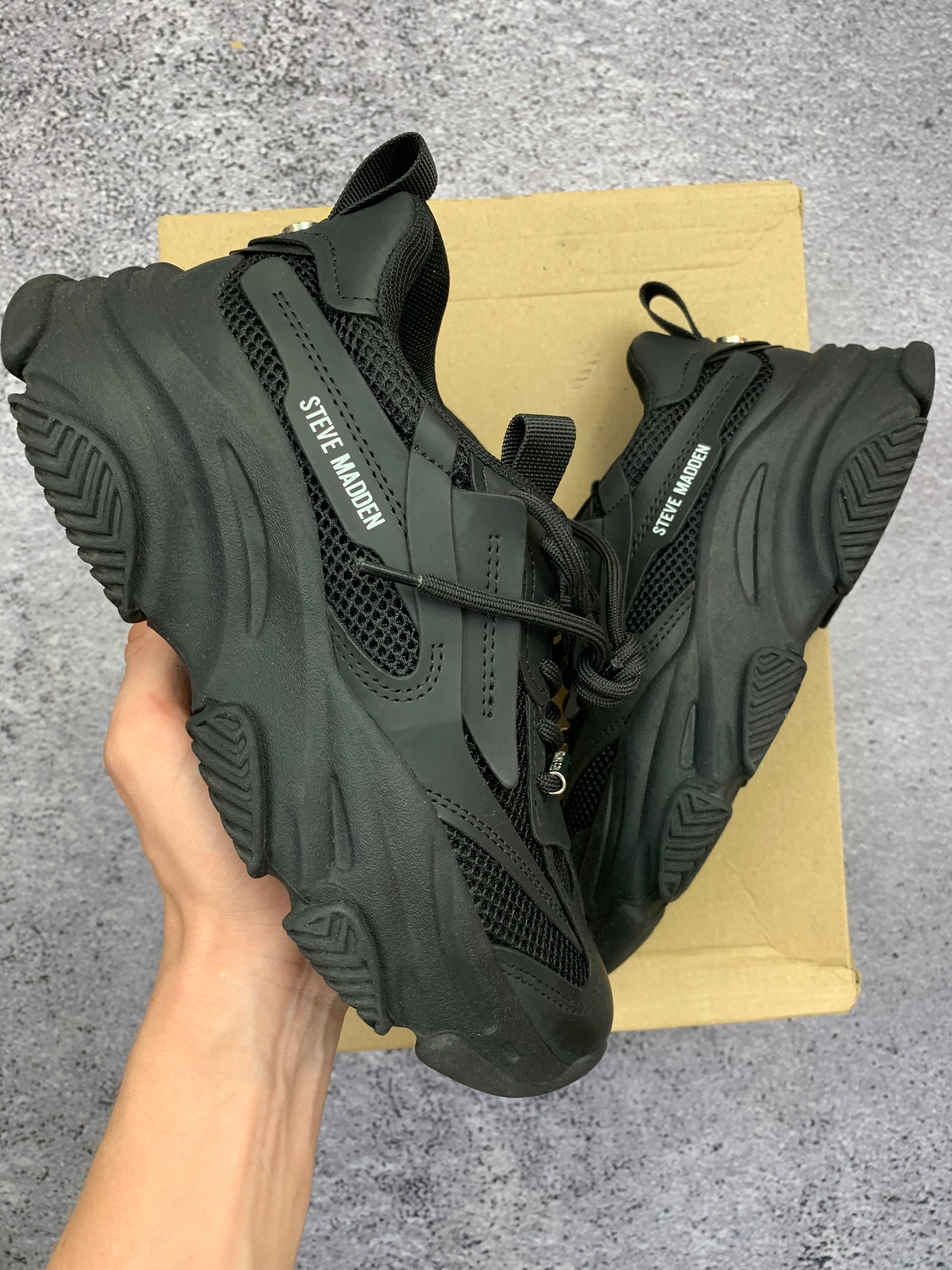 Steve Madden r. 37 czarne sneakersy chunky stan idealny