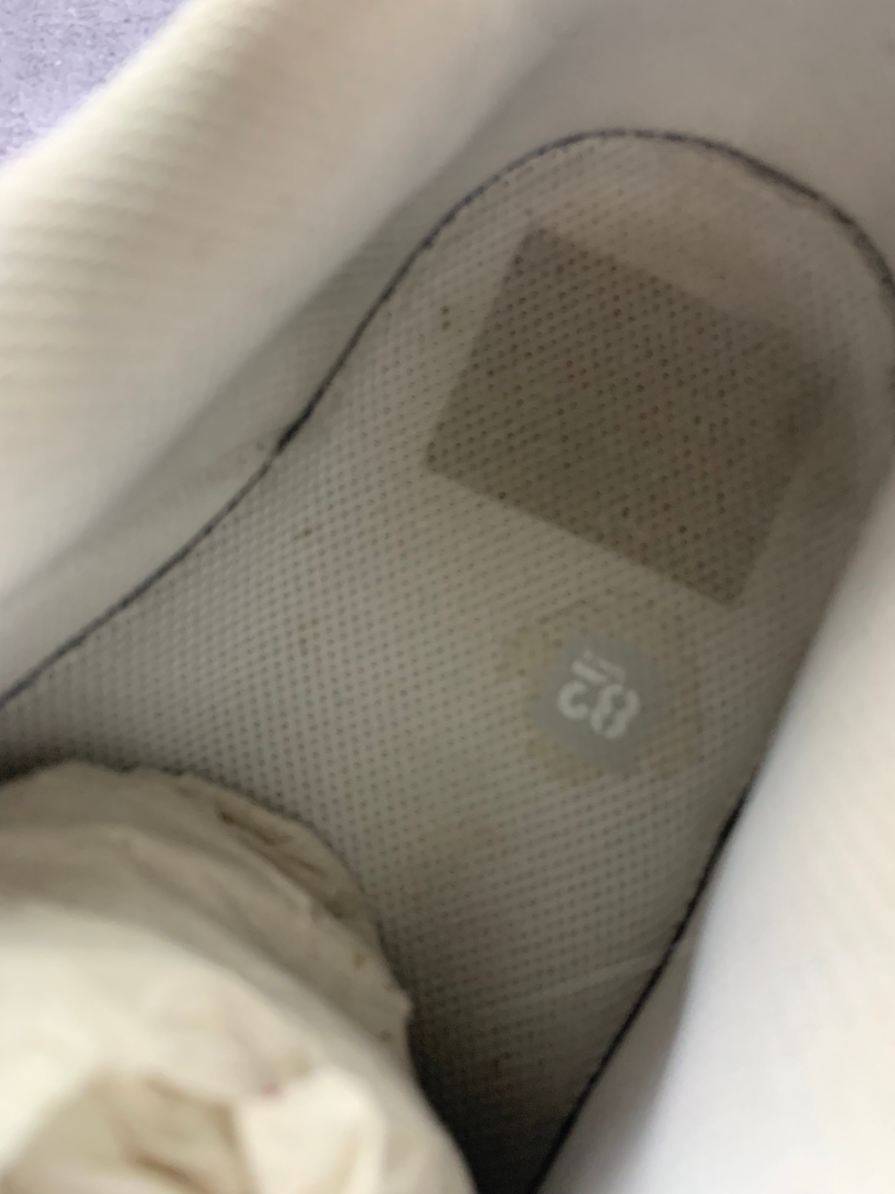 Nike Air Force 1 Low ’07 Triple White – skórzane sneakersy r. 44