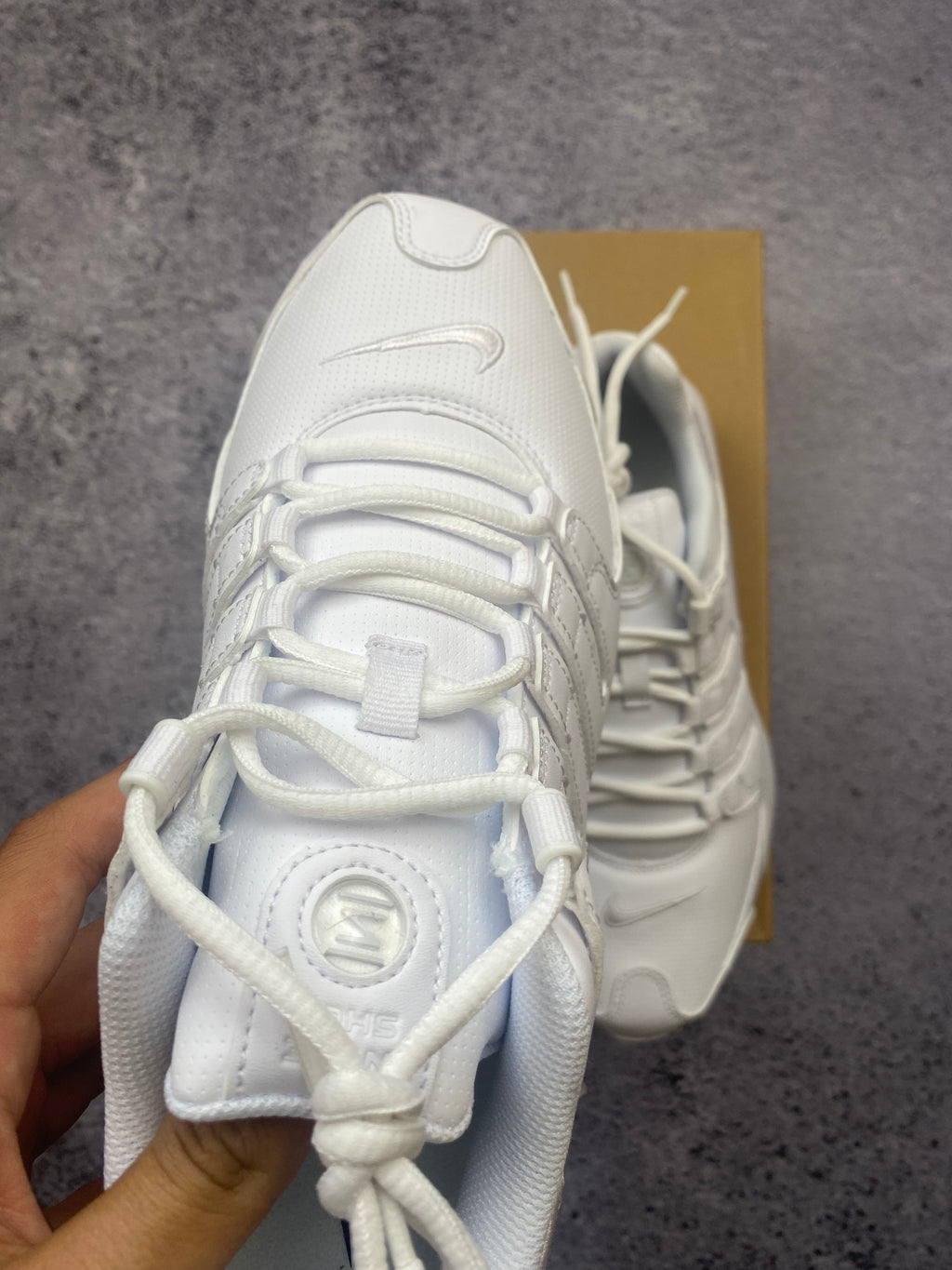 Nike Shox NZ EU Triple White Leather Running Sneakers 43