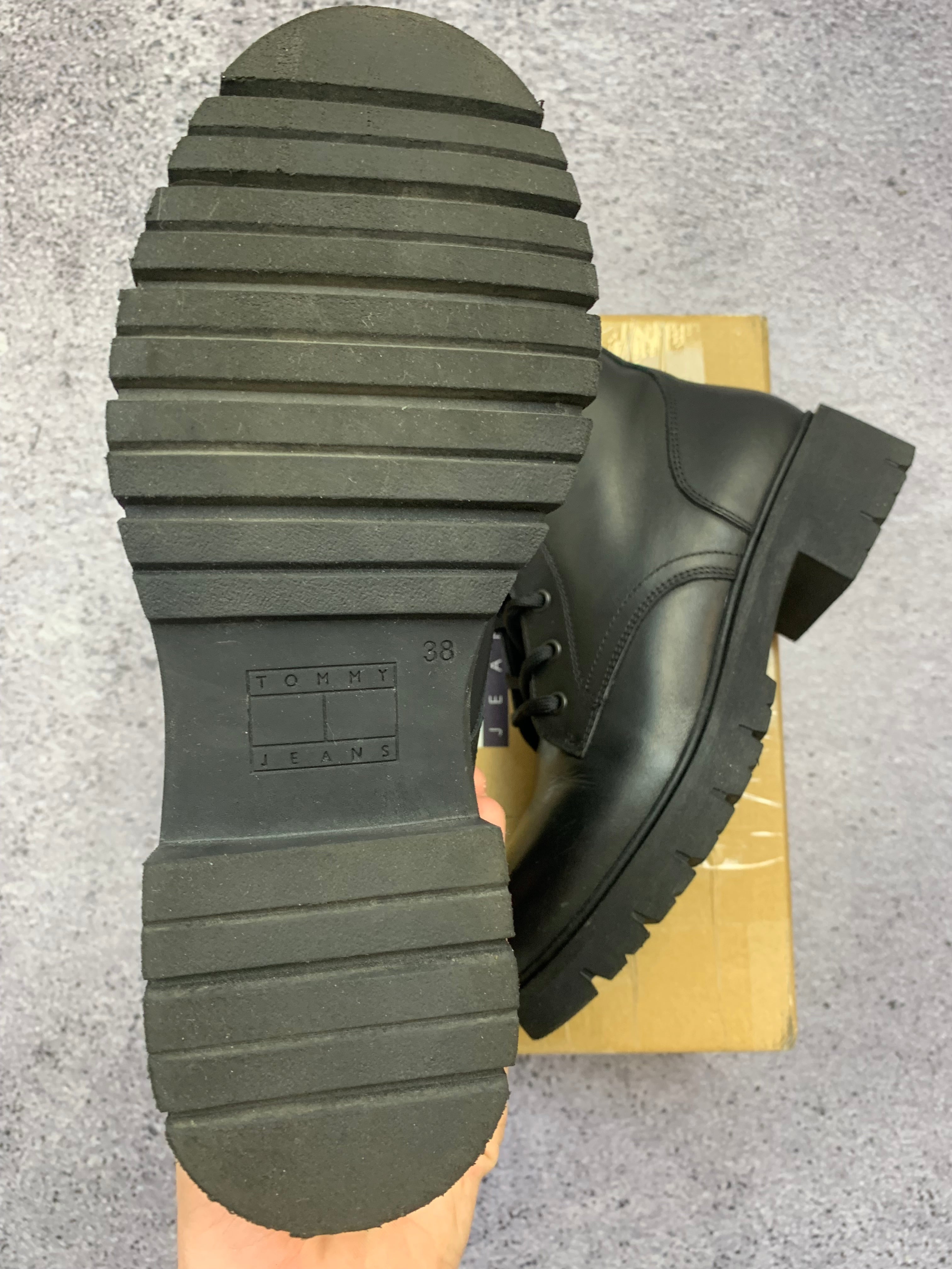 Tommy Jeans Czarne Skórzane Workery r. 38 Stan Idealny + Box