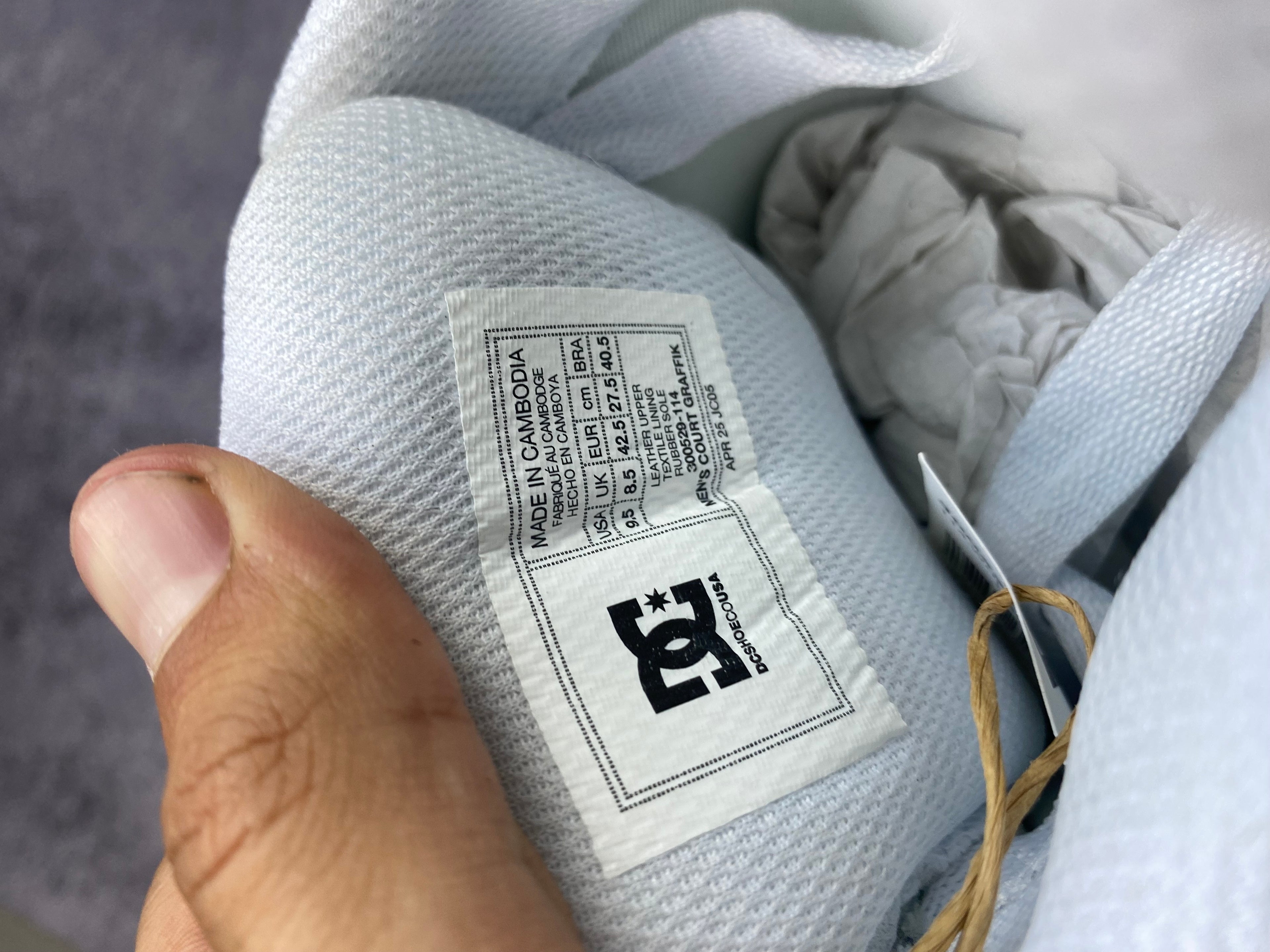 DC Court Graffik – białe sneakersy r. 42.5