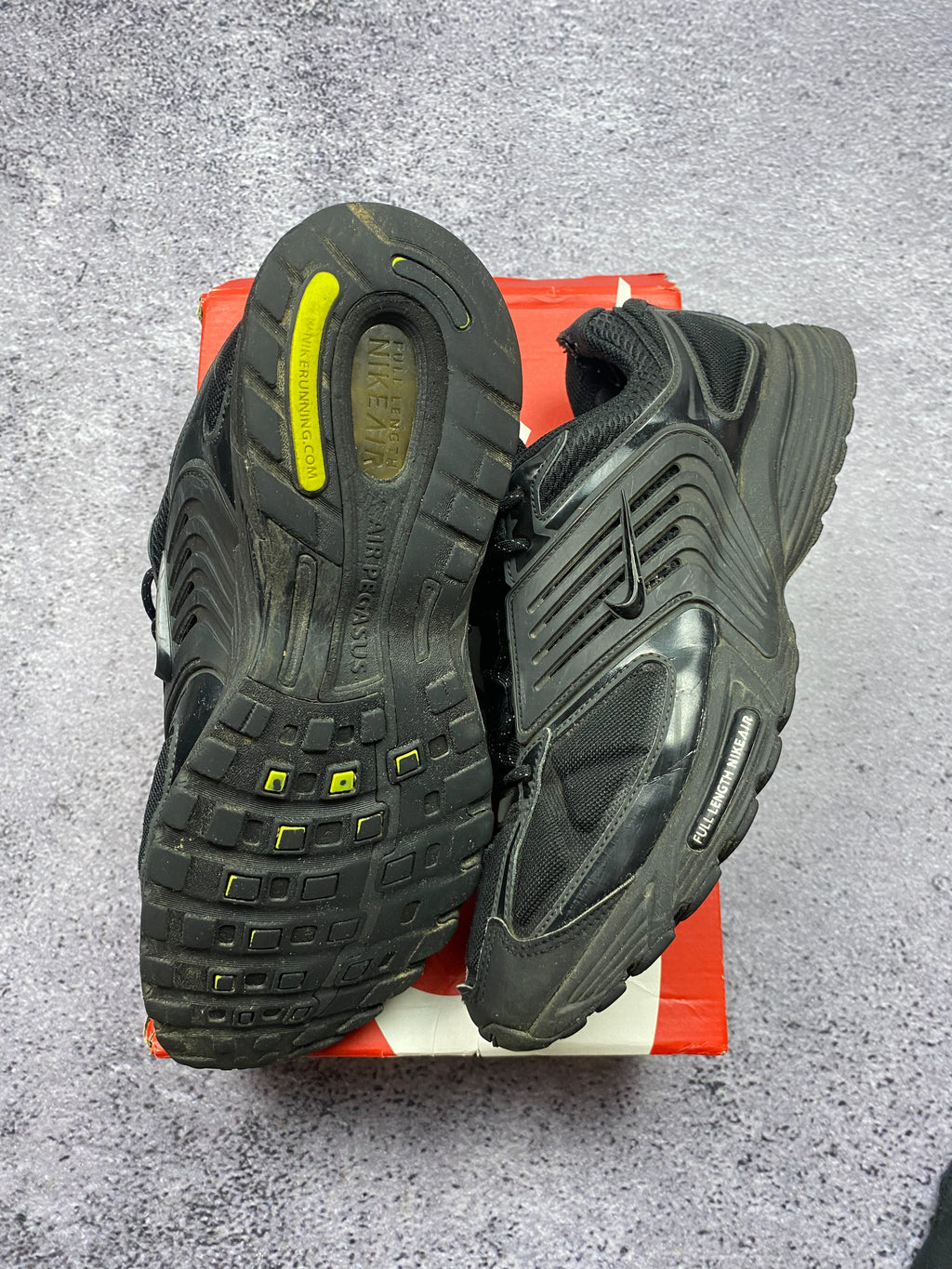 Nike Air Max Moto 2K Black 45.5 – sneakersy sportowe