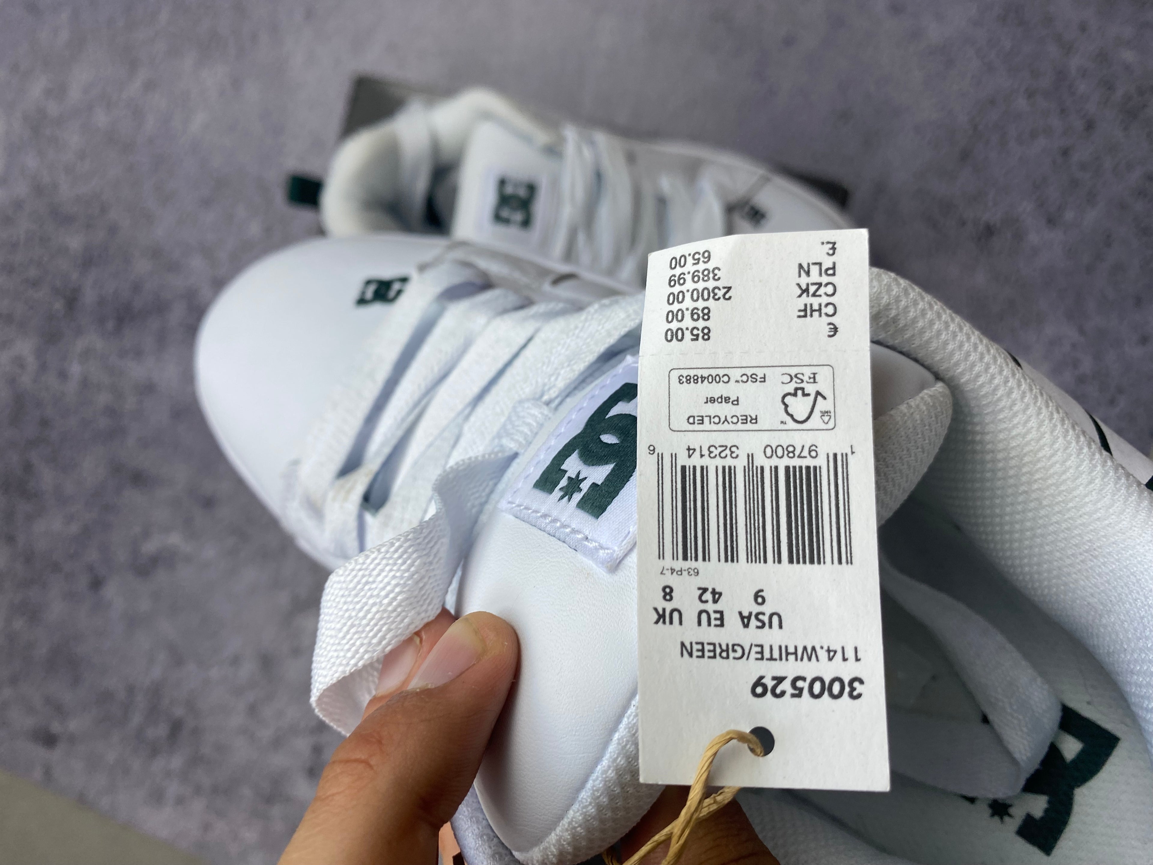 DC Court Graffik – białe sneakersy r. 42.5