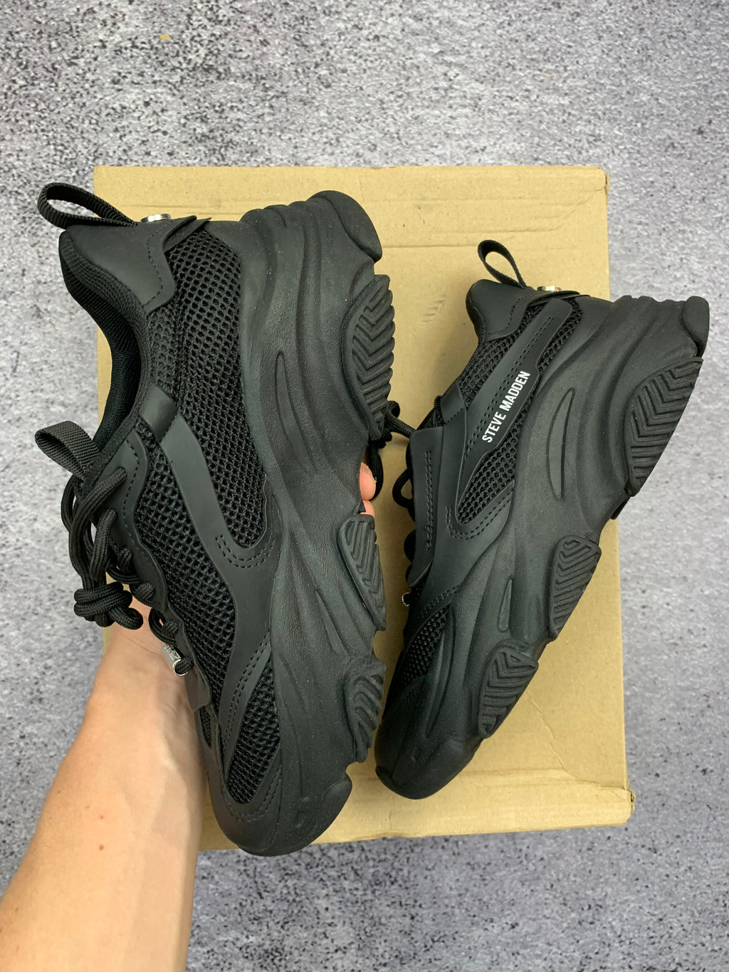 Steve Madden r. 37 czarne sneakersy chunky stan idealny