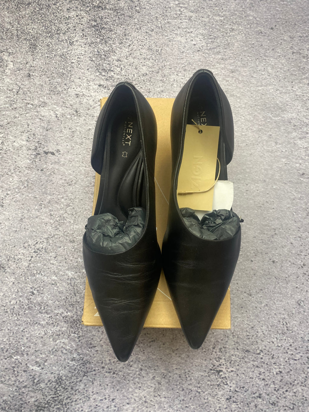Next London Collection Elegant Pointed Leather Pumps Black Size 43
