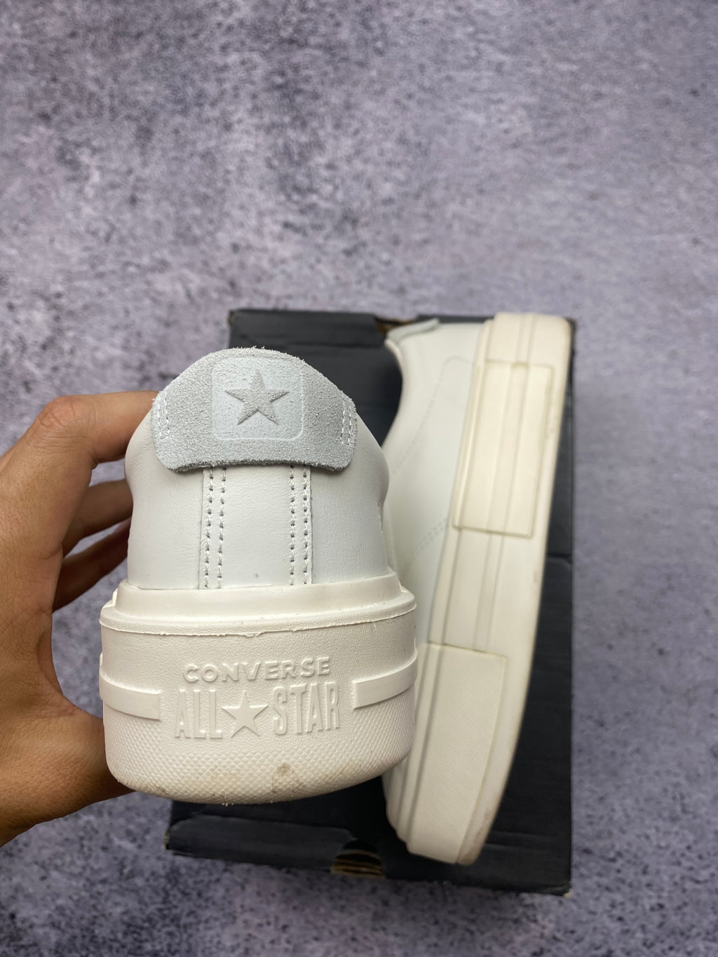 Converse białe sneakersy na platformie r. 41
