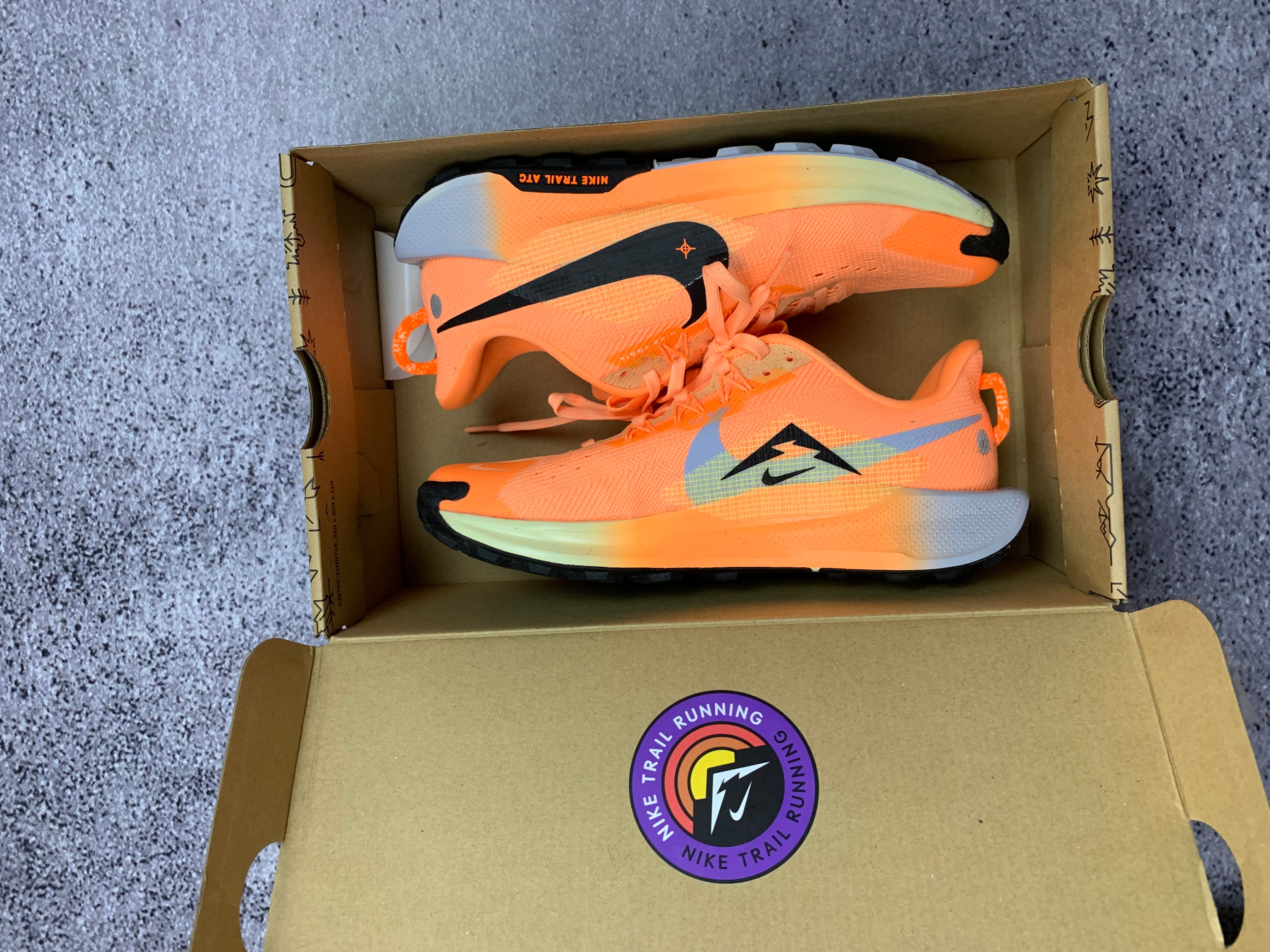Nike Pegasus Trail 5 Pomarańczowe Buty Trailowe r. 39 Nowe + Box