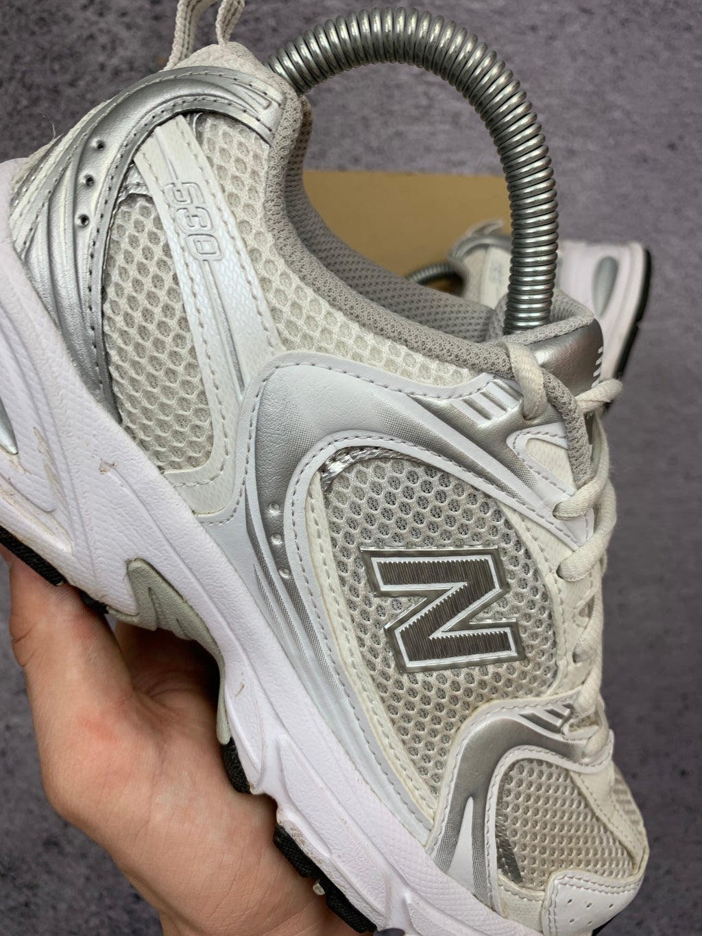 New Balance 530 MR530EMA Silver White Sneakersy Running Y2K r. 38 stan idealny