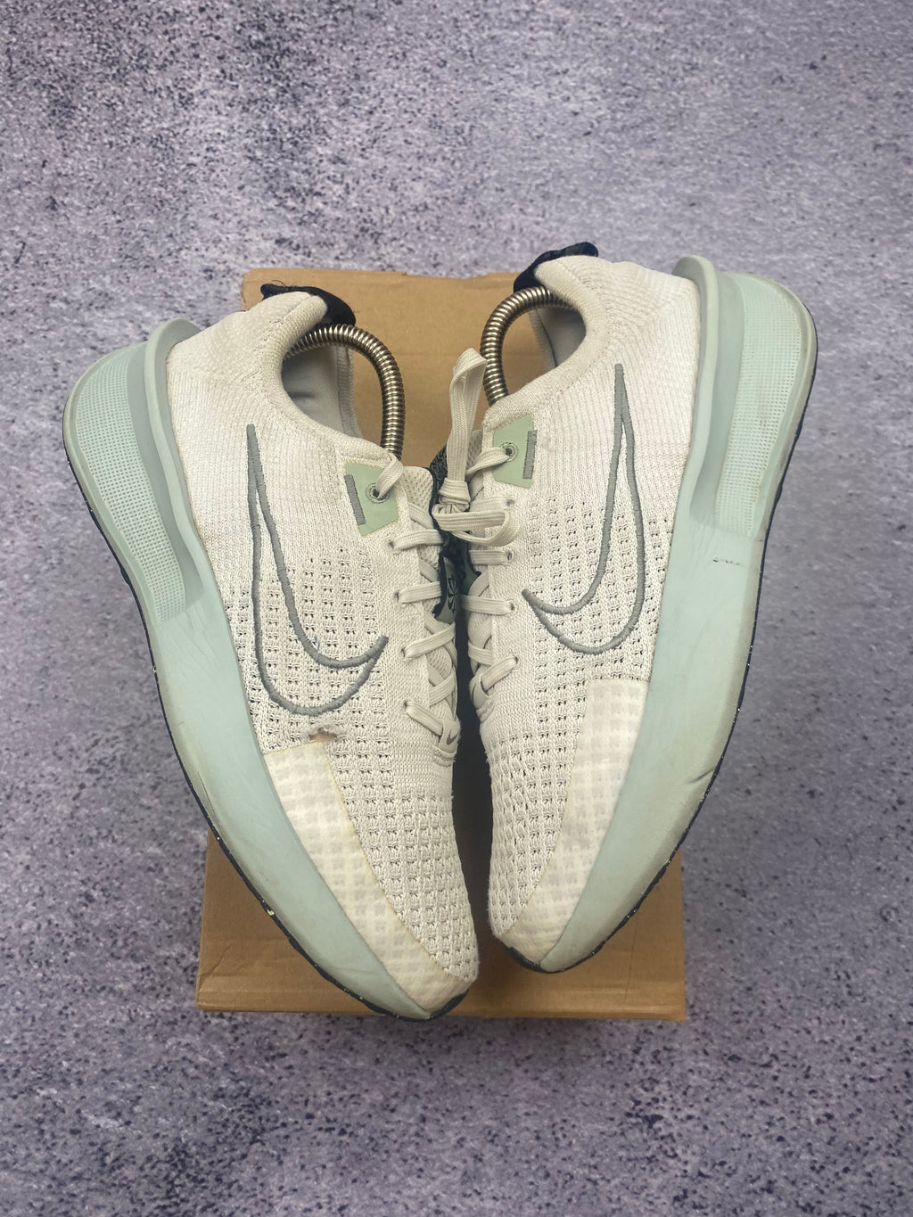 Nike ZoomX Invincible Run Flyknit 3 Phantom Light Bone Running Shoes 42