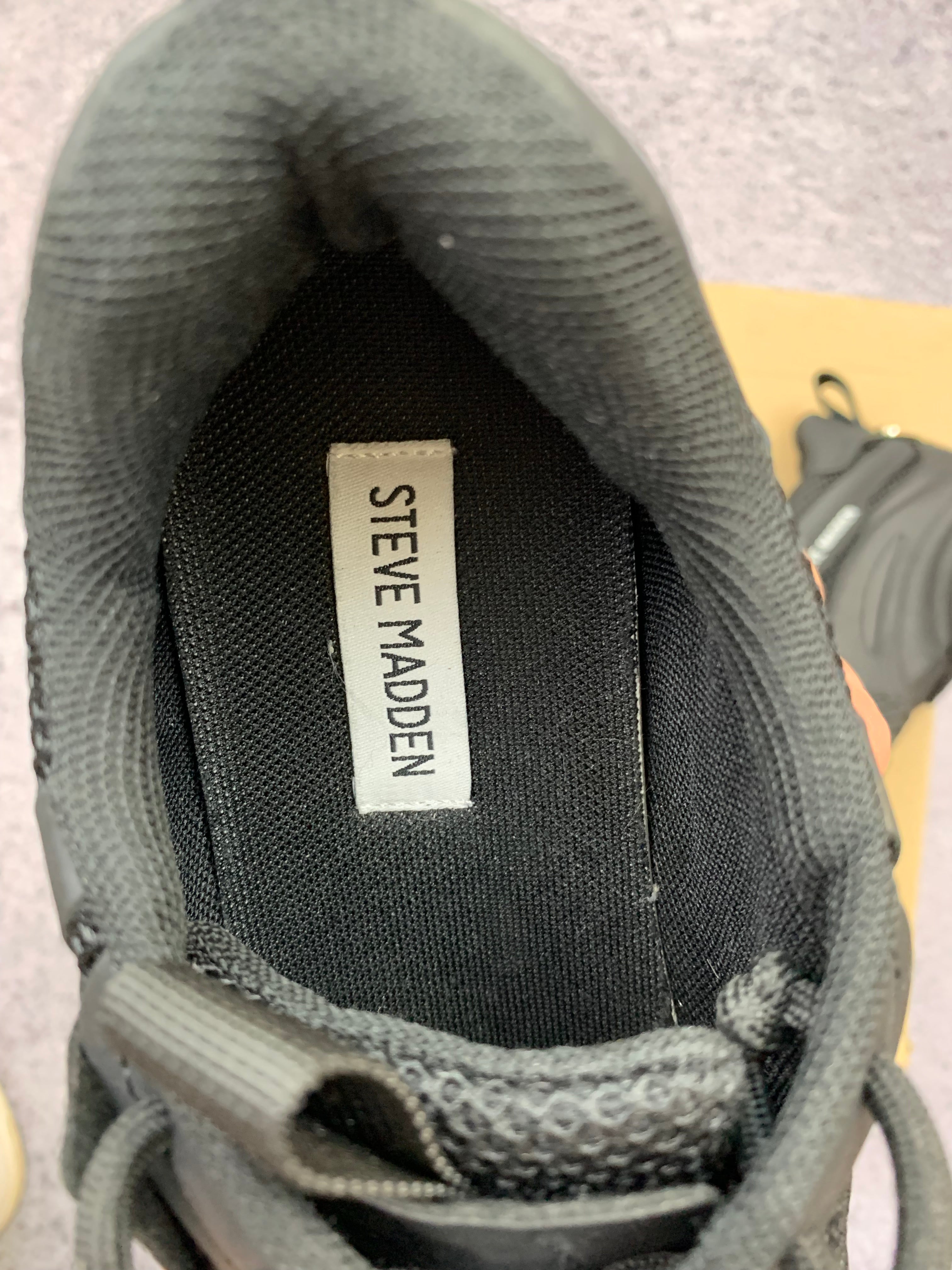 Steve Madden r. 37 czarne sneakersy chunky stan idealny