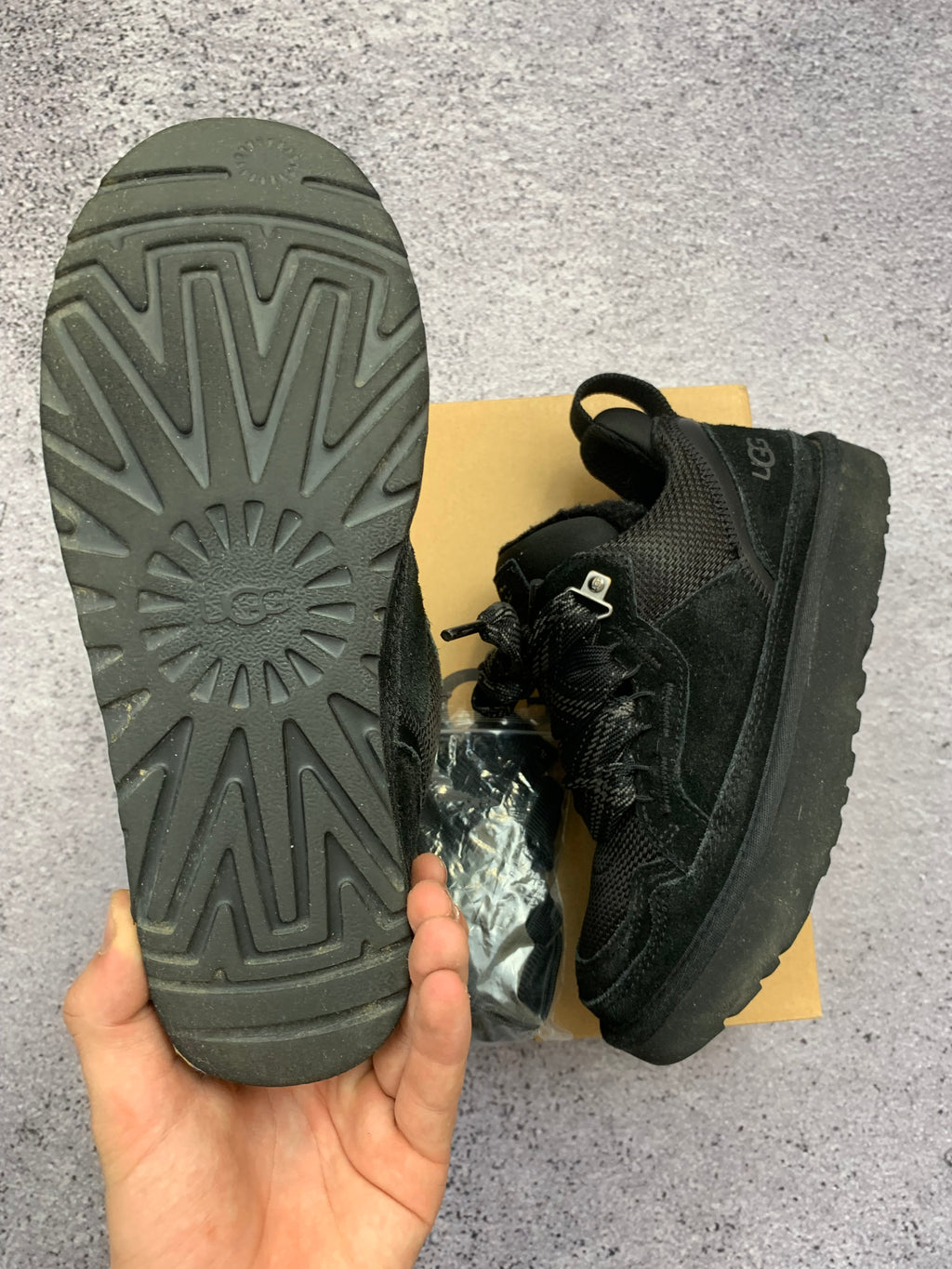UGG Lowmel Czarne Sneakersy Chunky r. 38 Stan Bardzo Dobry + Box