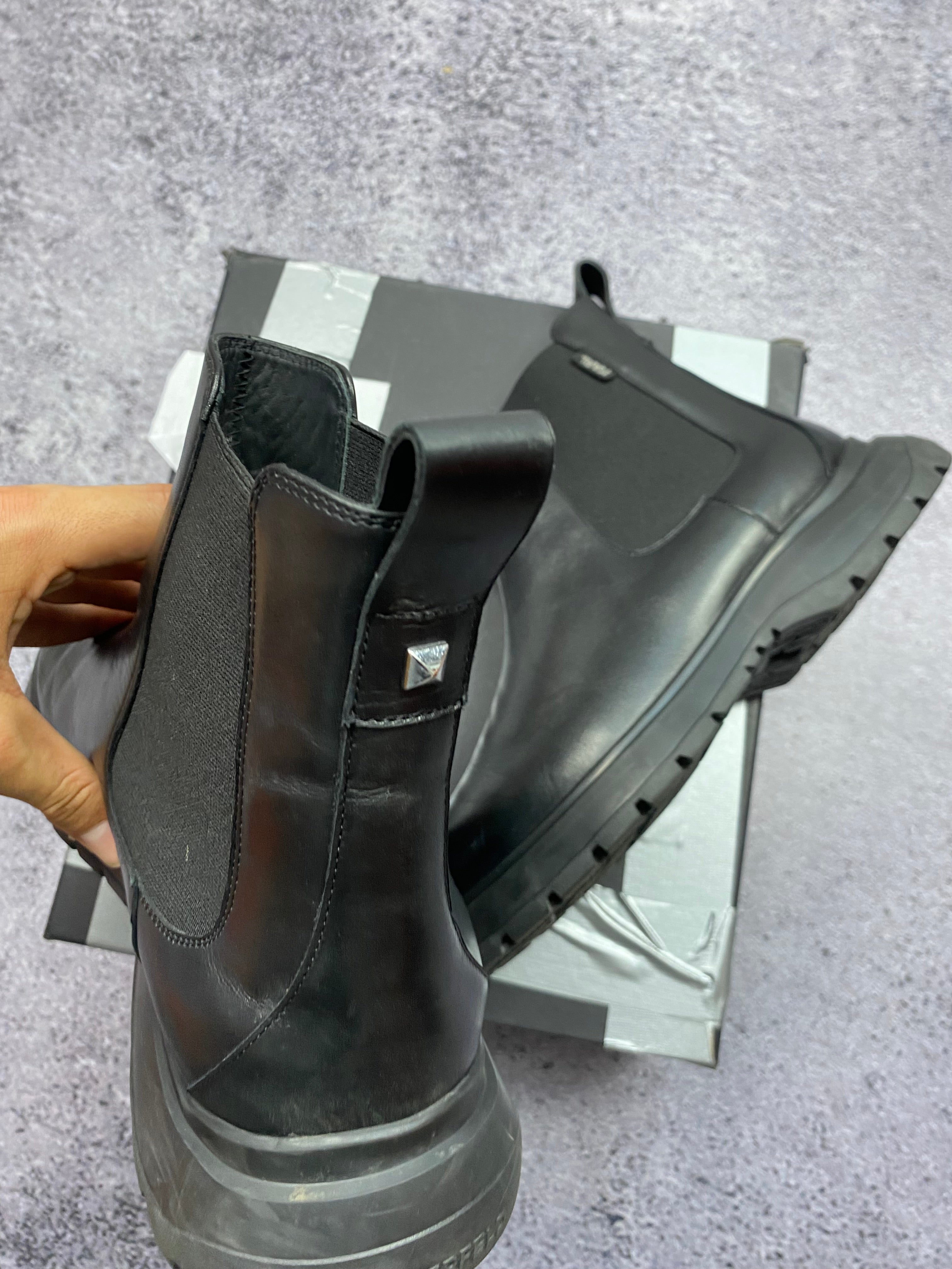 Karl Lagerfeld Chelsea Boots 46 – skórzane botki premium