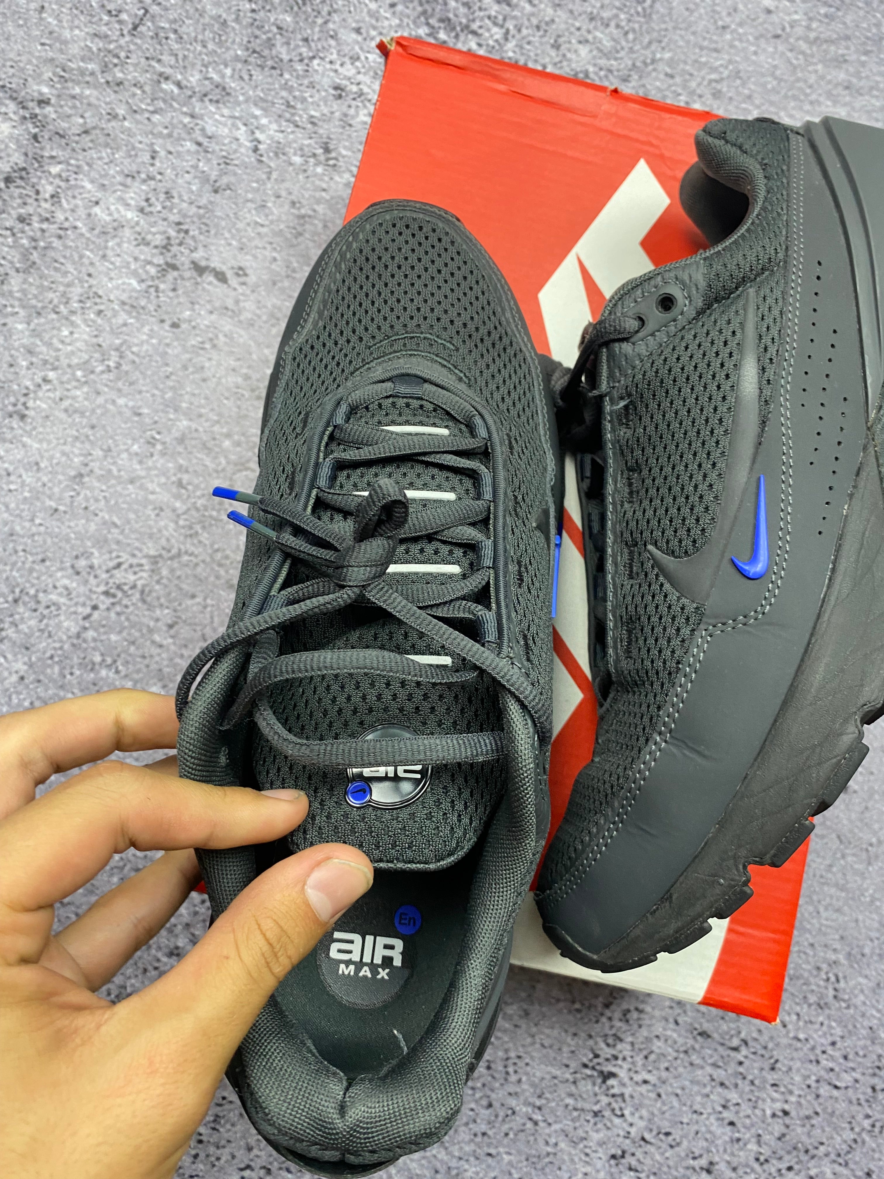 Nike Air Max Pulse 45.5 – sneakersy sportowe Anthracite/Blue