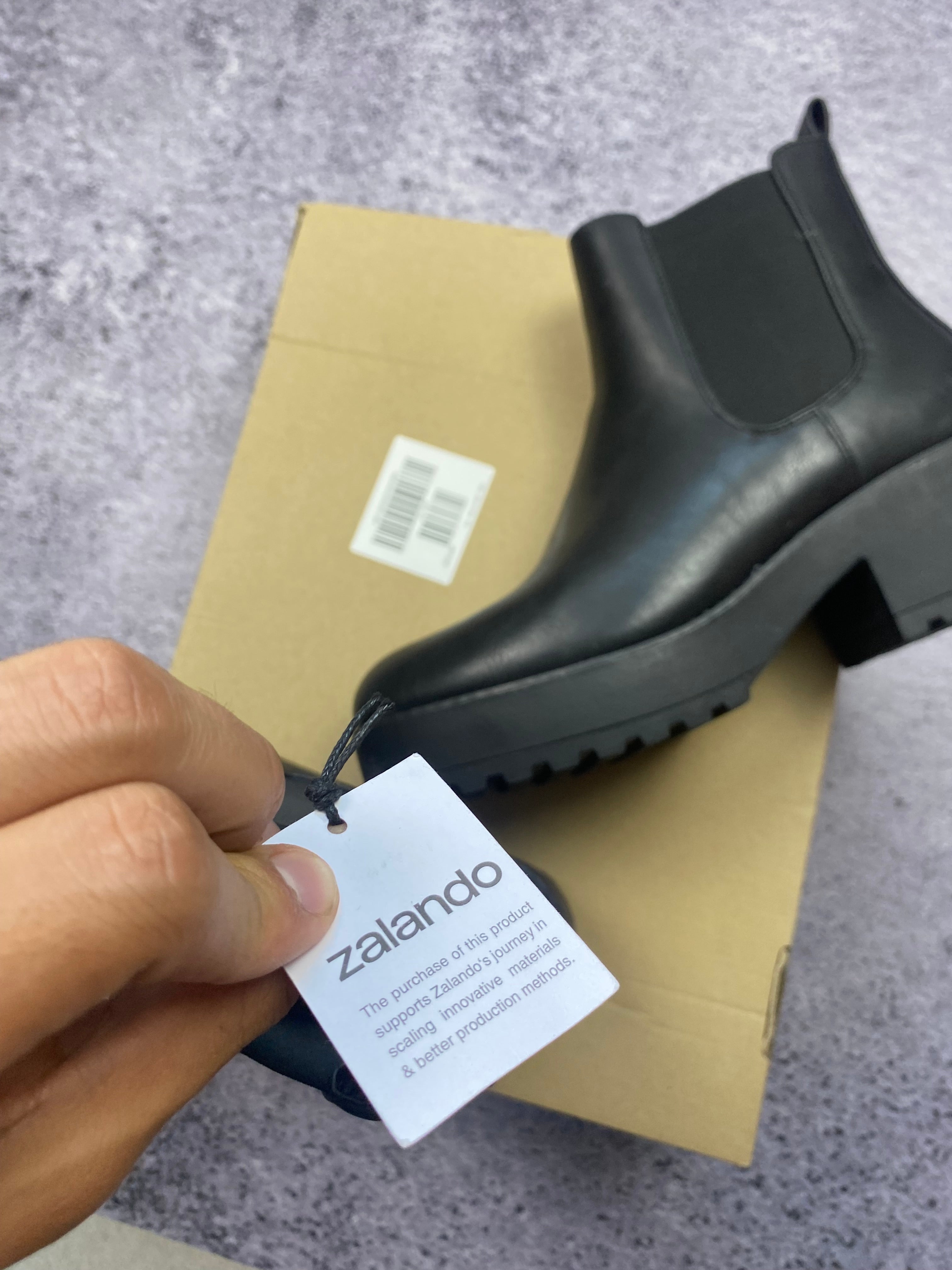 Black Chelsea boots on a platform, size 41