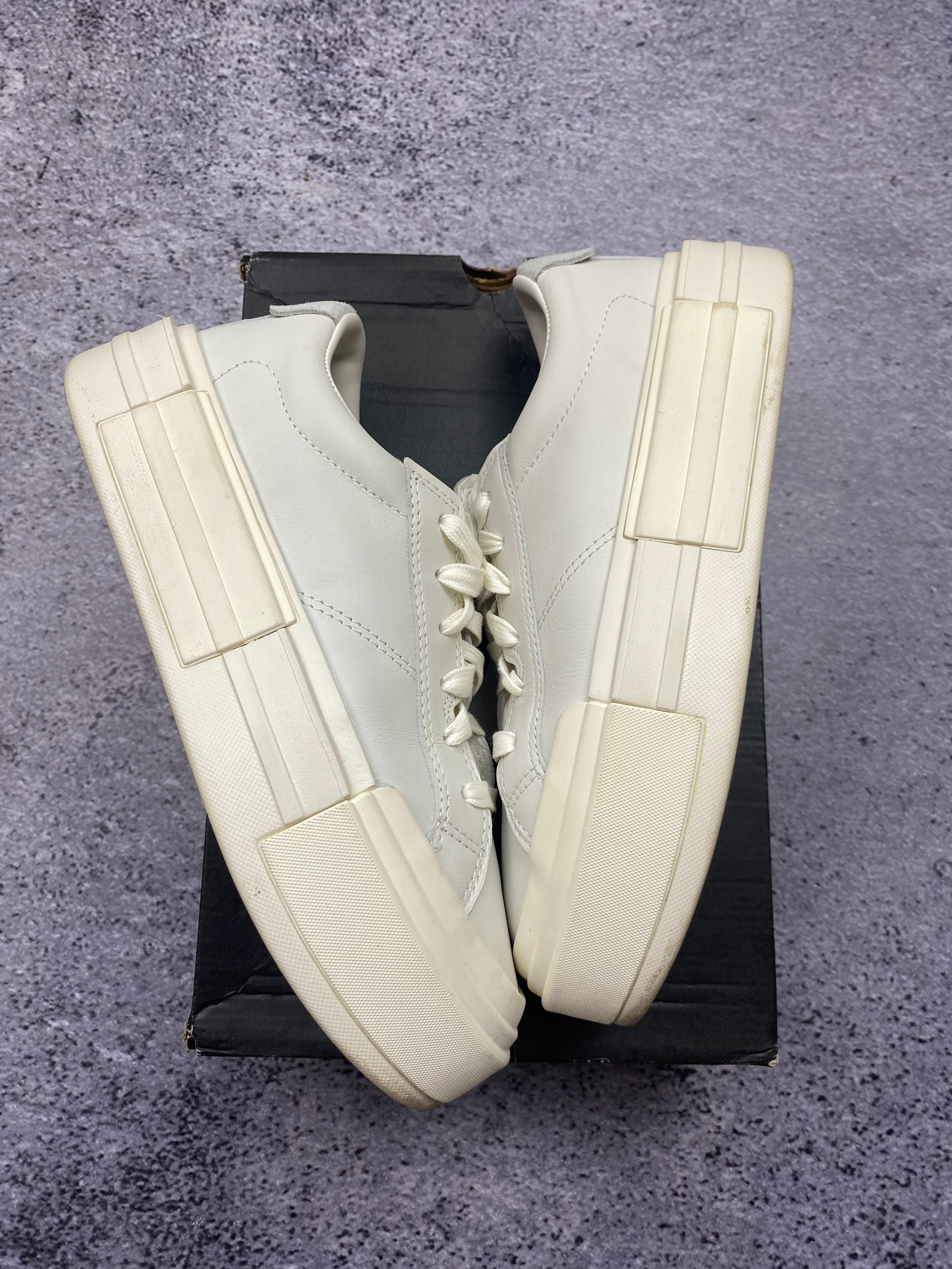 Converse white platform sneakers size 41