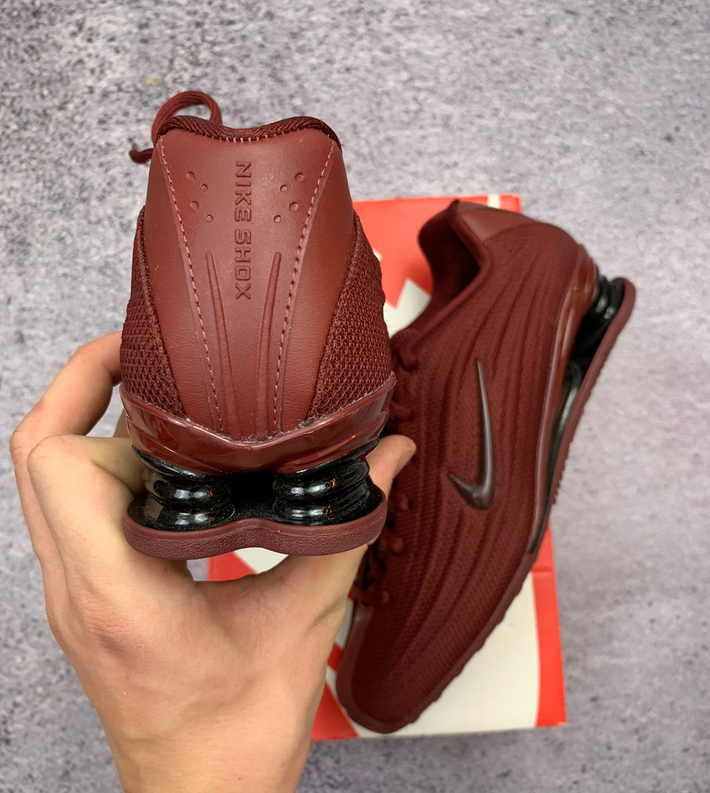 Nike Shox Z – sneakersy damskie r. 38 bordowe + box