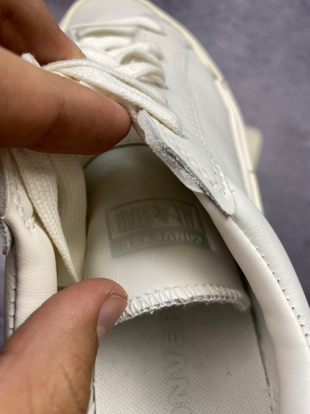 Converse białe sneakersy na platformie r. 41