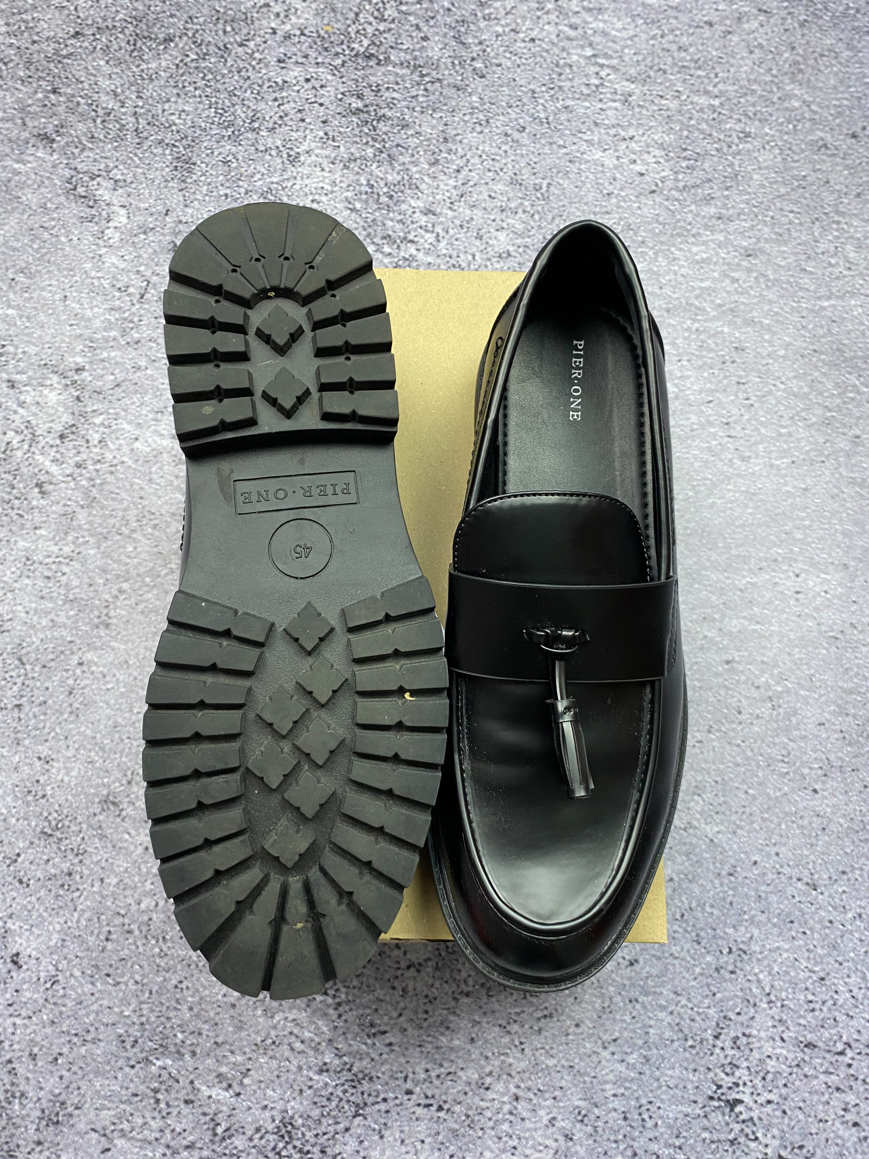 Pier One Loafers Tassel 45 – elegant black loafers