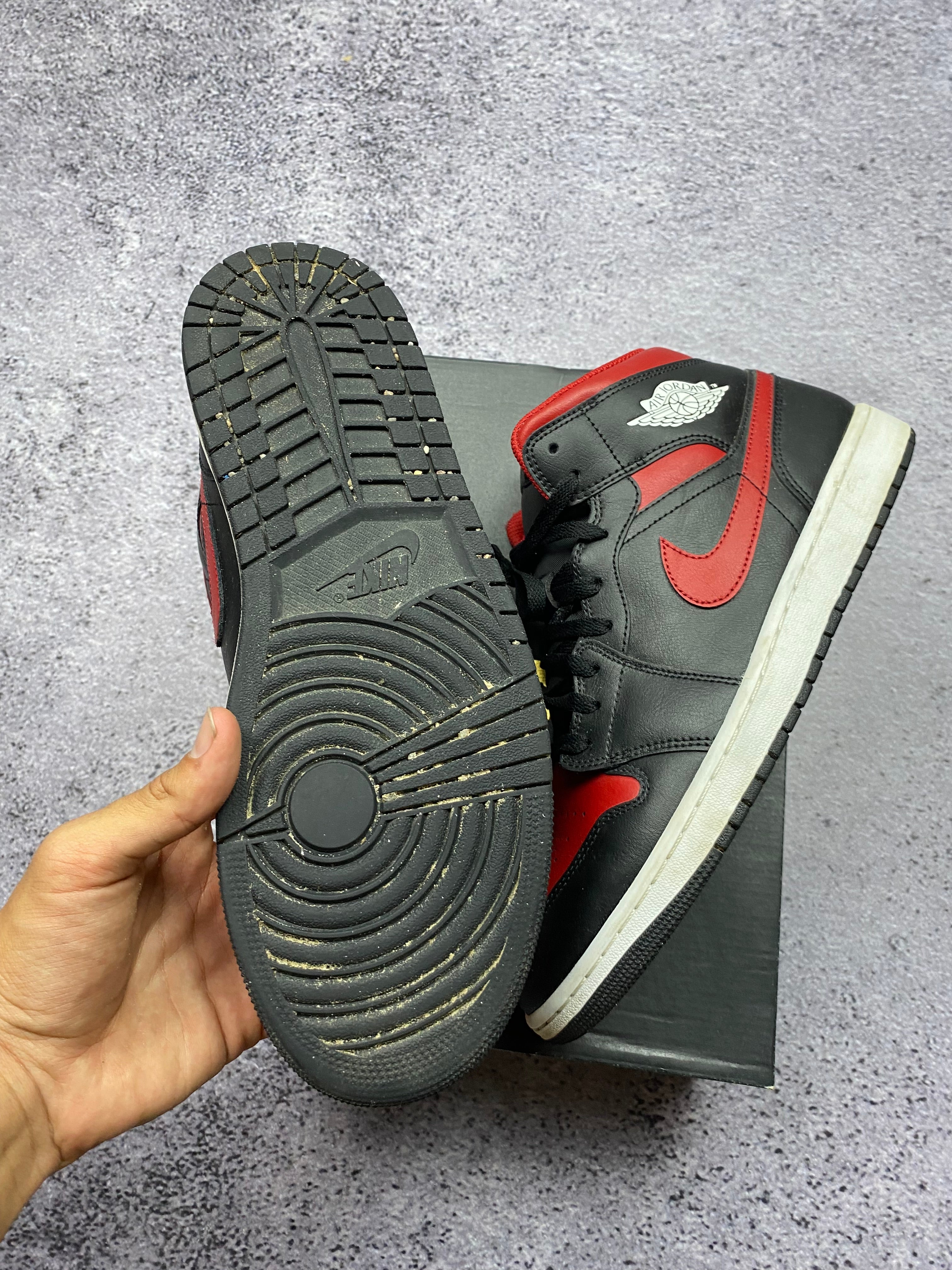 Nike Air Jordan 1 Mid Black Red 45.5 – leather sneakers
