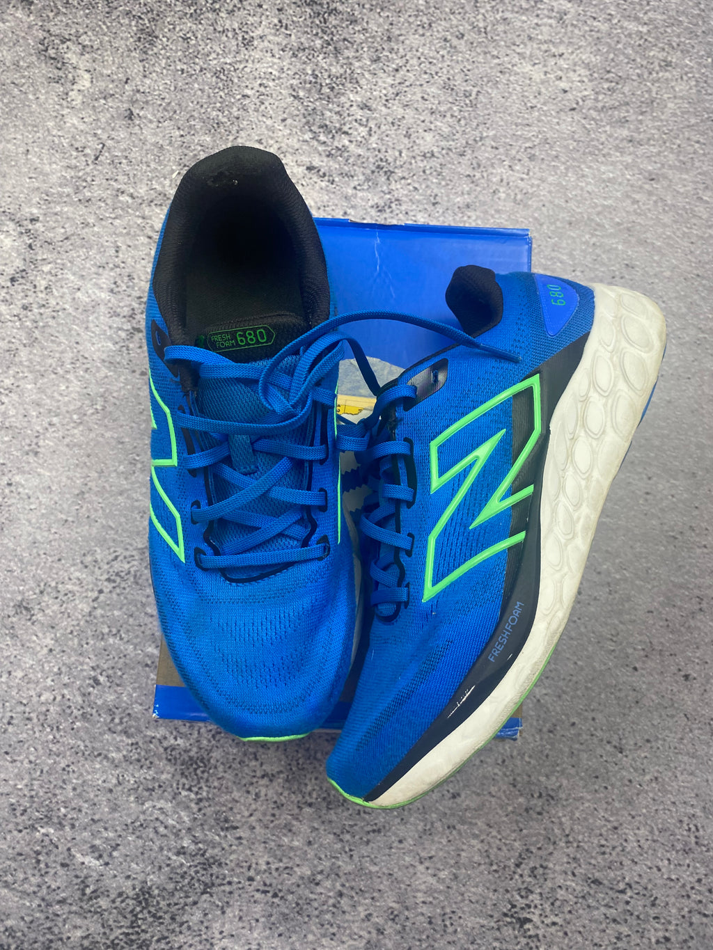 New Balance Fresh Foam 680 v8 Blue Green Running Shoes Sneakers Sportowe 42