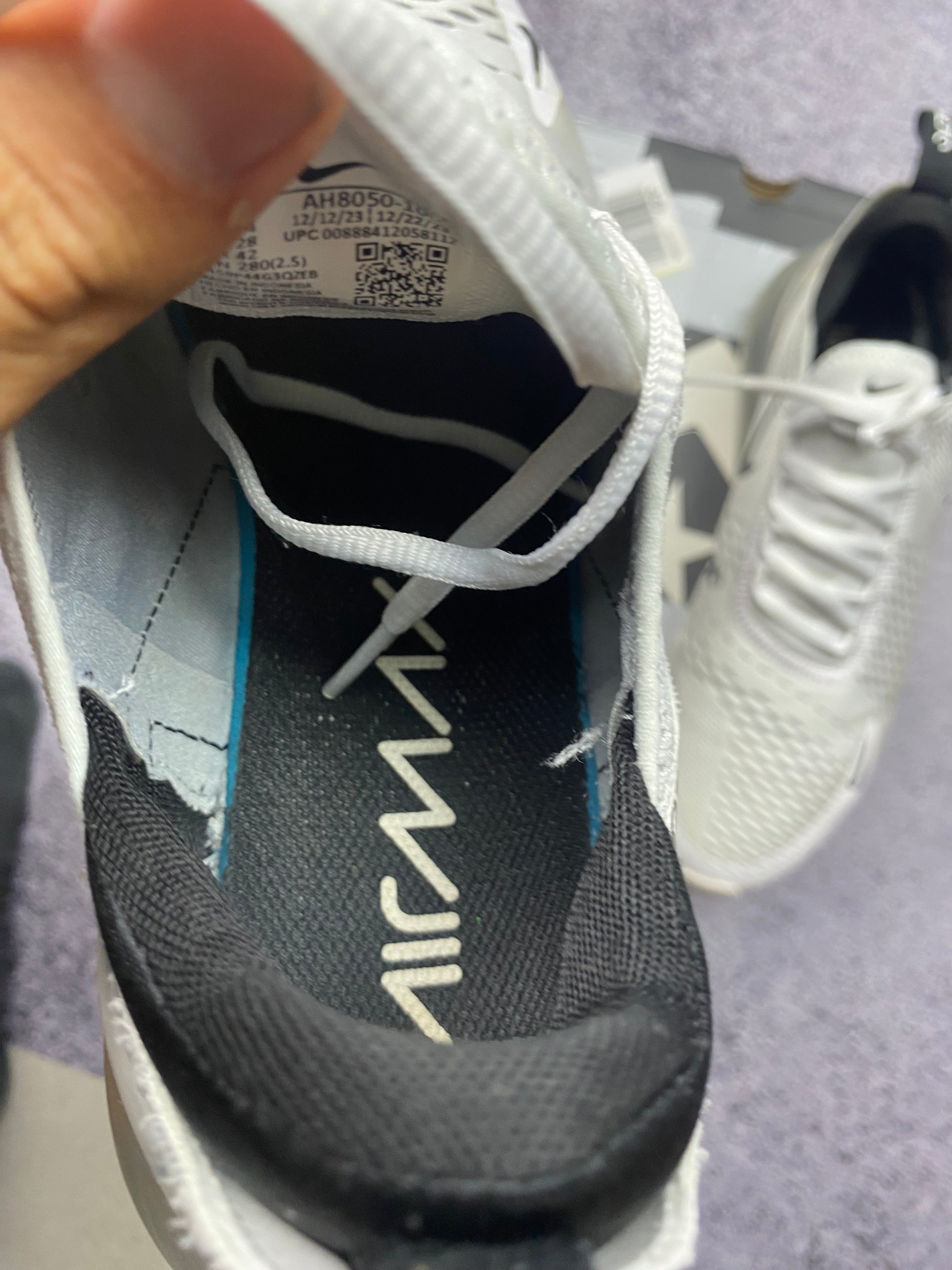 Nike Air Max 270 White Black Lifestyle Running Sneakers 44