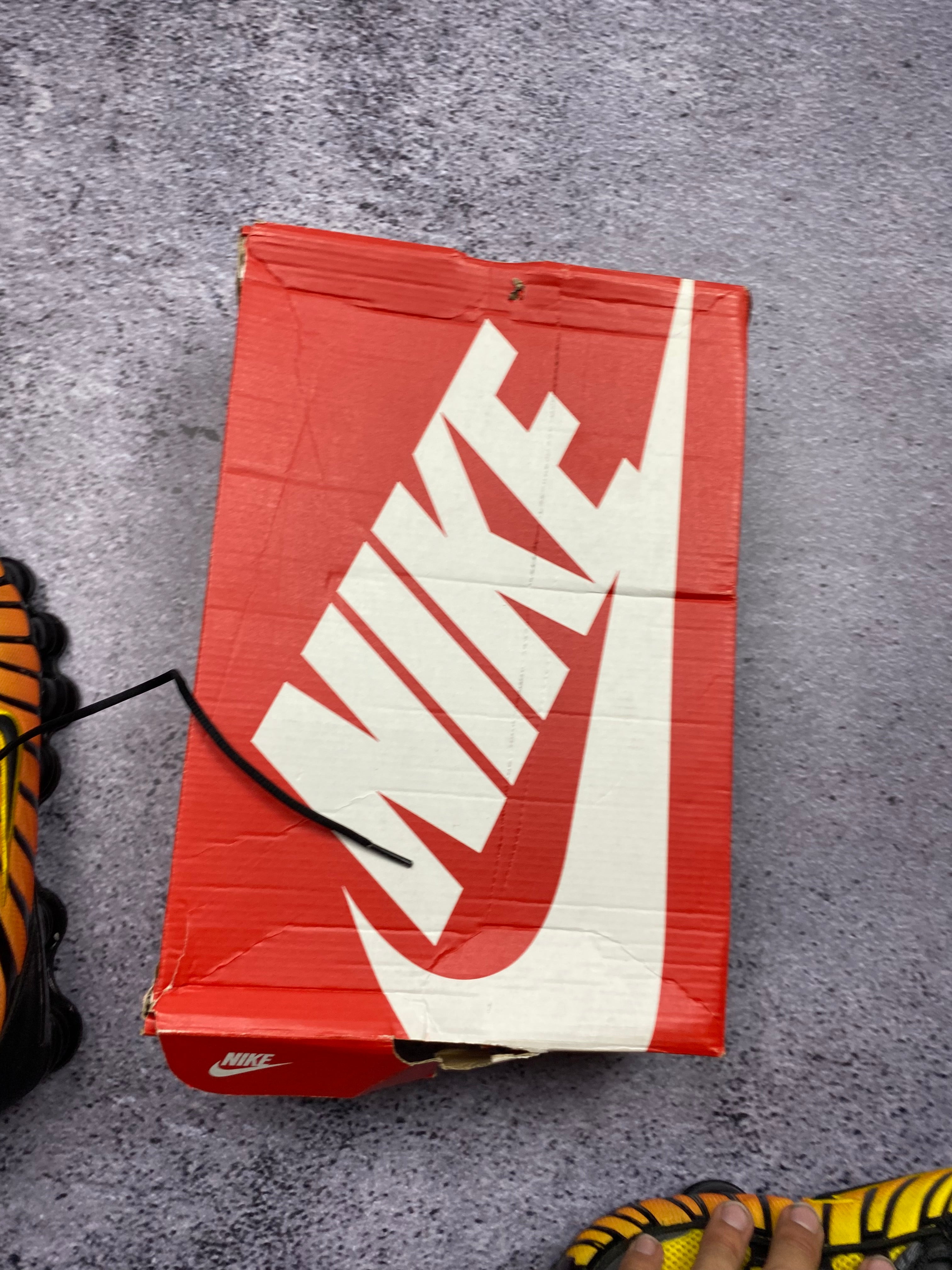 Nike Shox TL Black Orange Gradient Running Sneakers 44