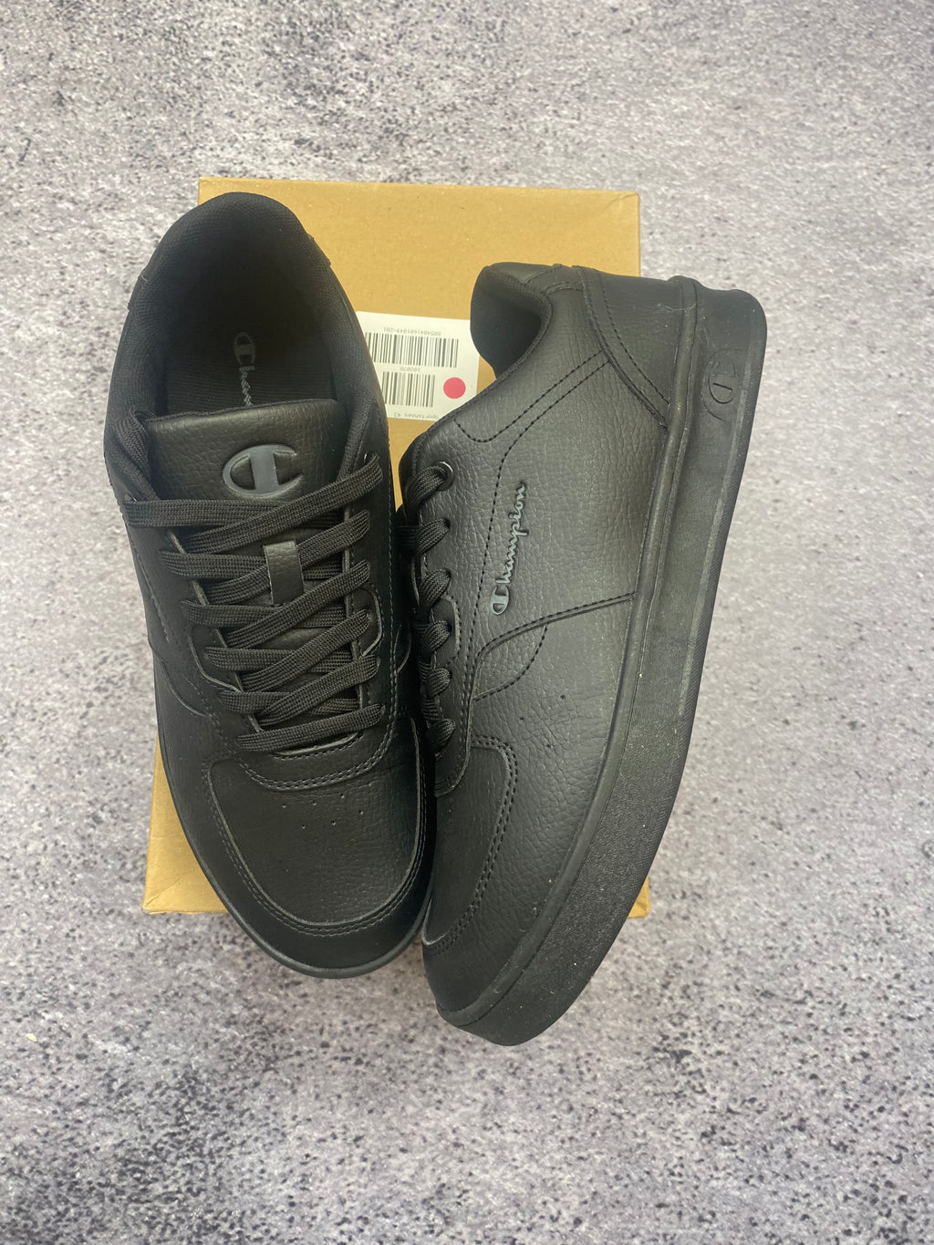 Champion Low Cut Court Club Triple Black Leather Sneakers 43