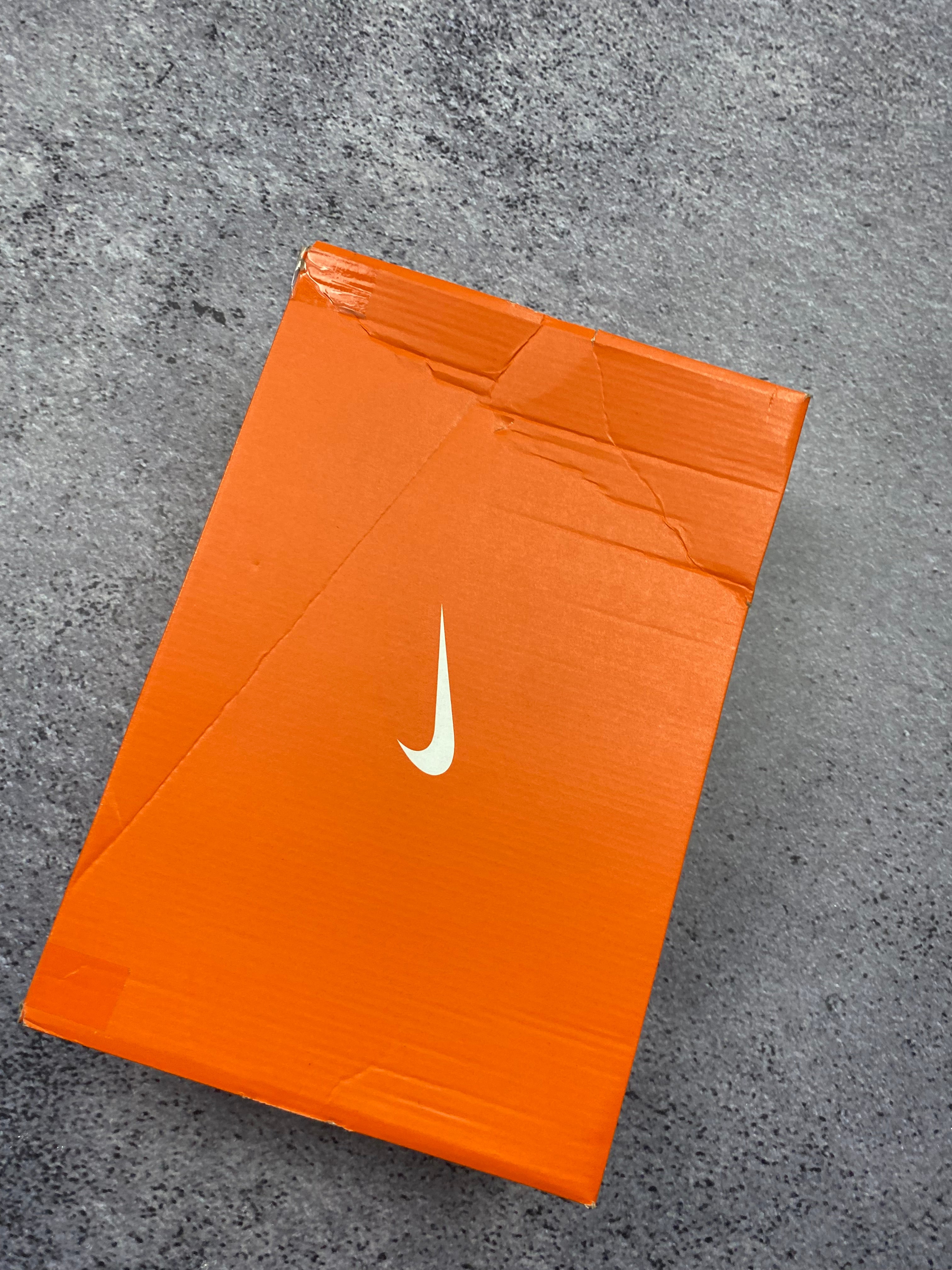 Nike ZoomX Invincible Run Flyknit niebieskie buty do biegania r. 40