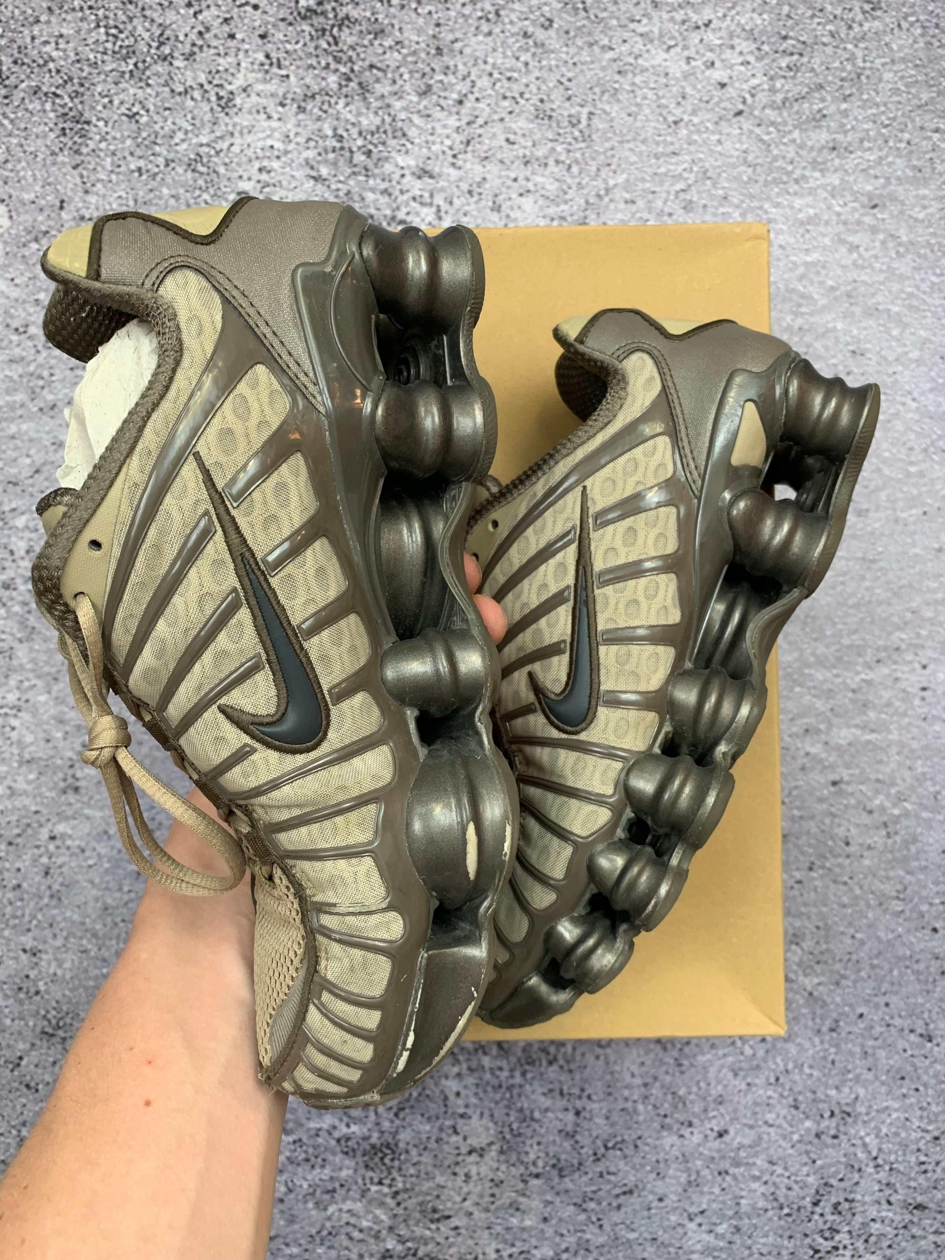 Nike Shox TL r. 37 sneakersy khaki/olive stan bardzo dobry
