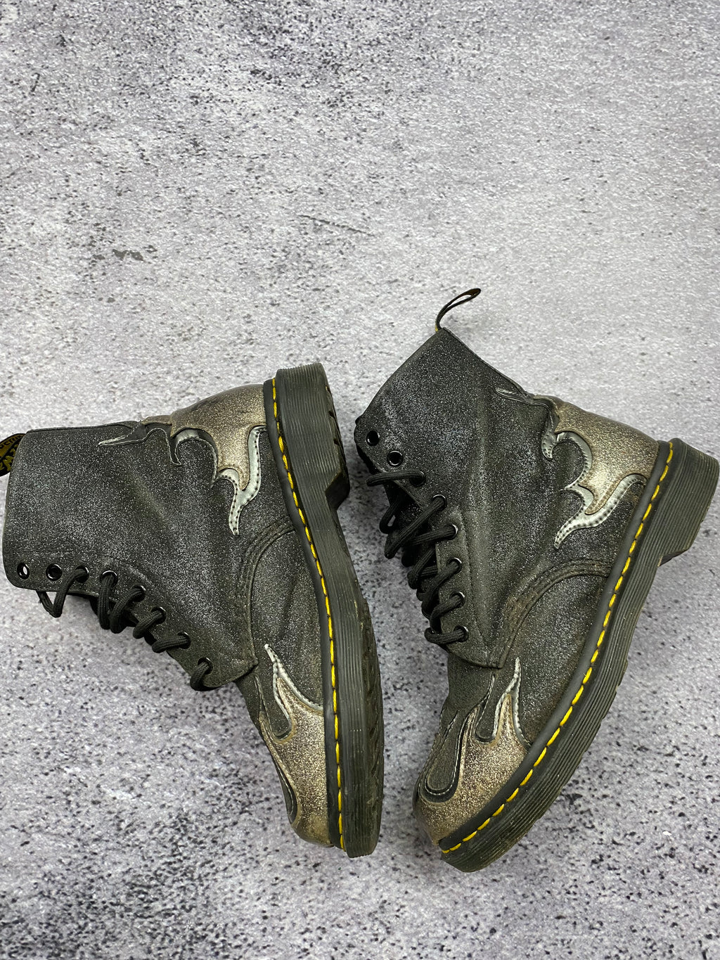 Dr. Martens 1460 Flame Glitter – botki skórzane r. 39
