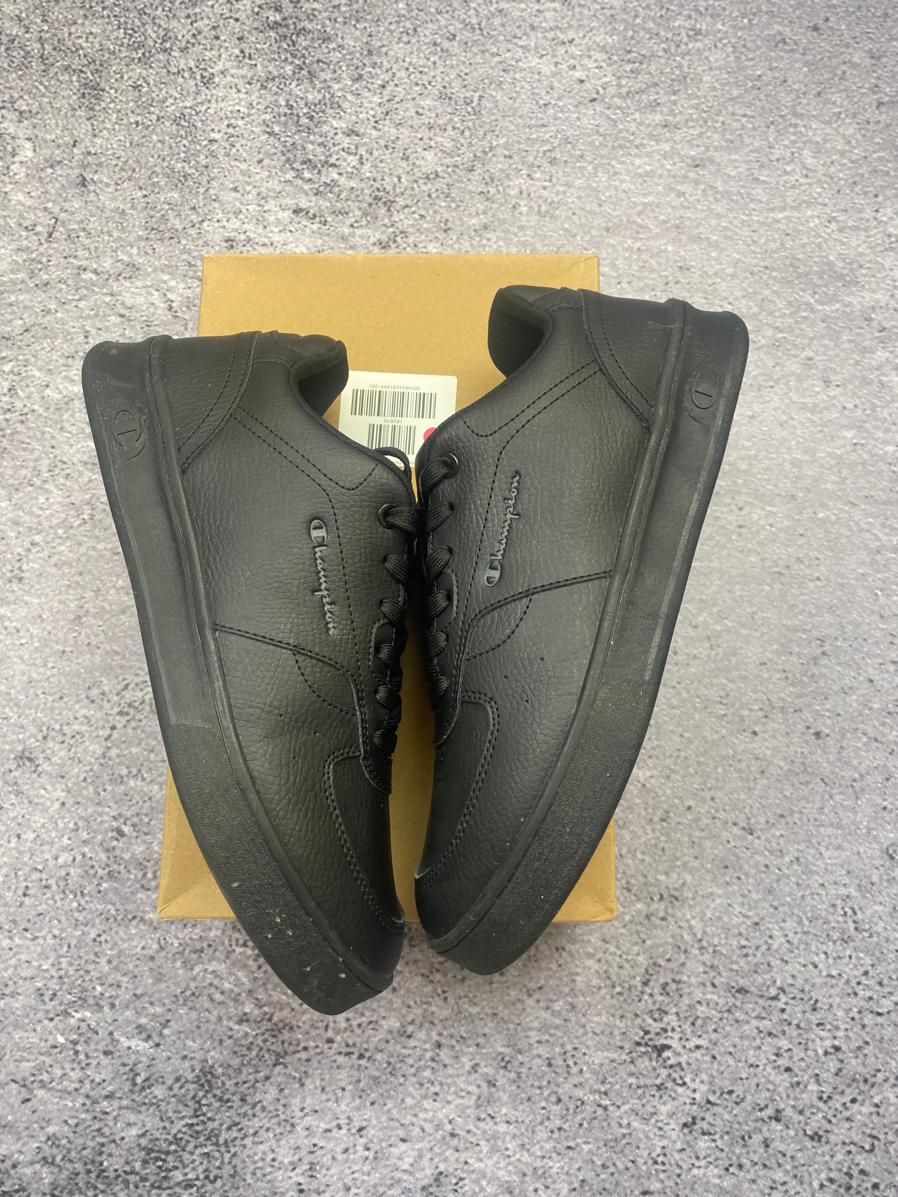 Champion Low Cut Court Club Triple Black Leather Sneakers 43