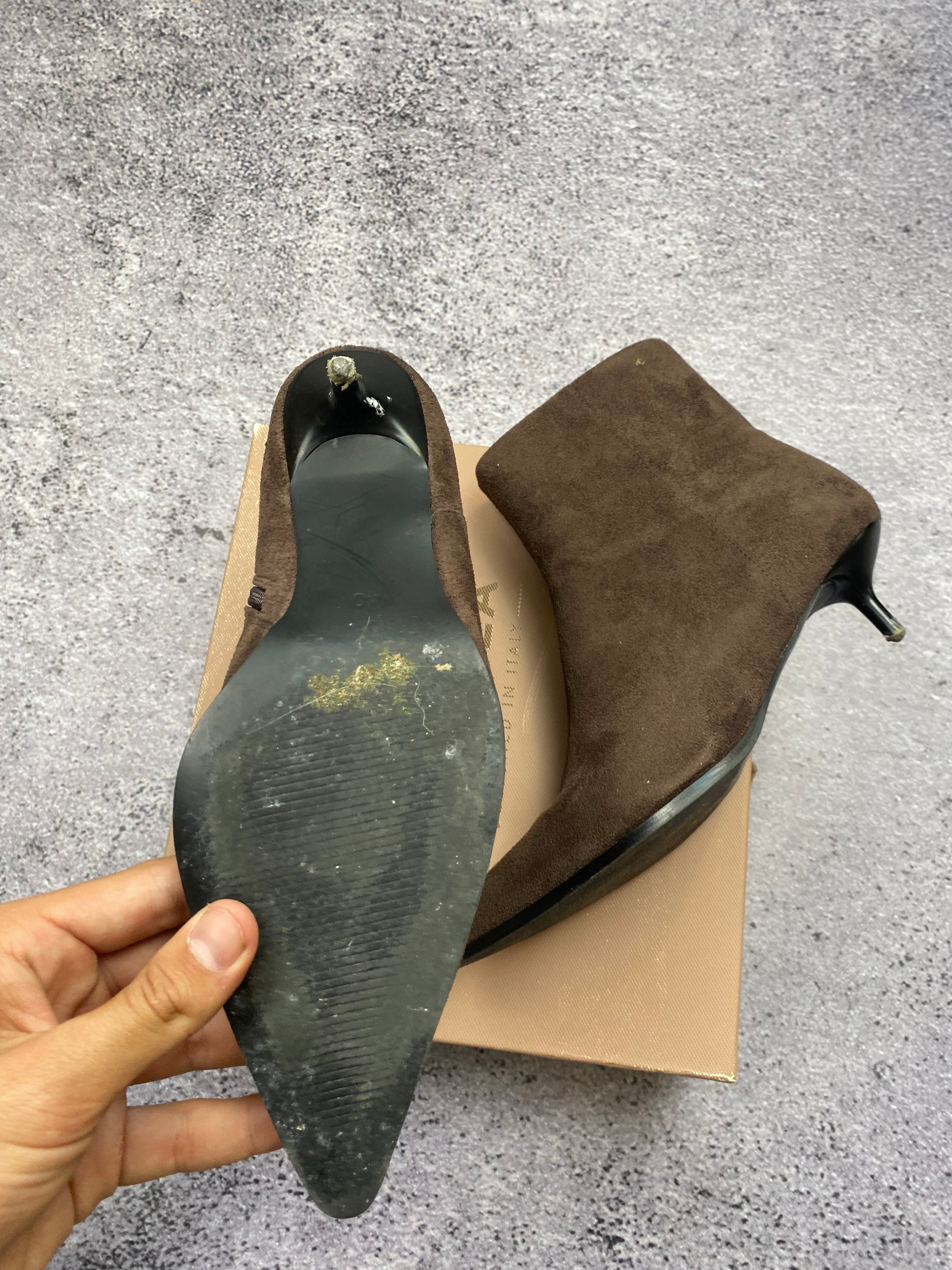 Carvela skórzane botki na obcasie r. 41