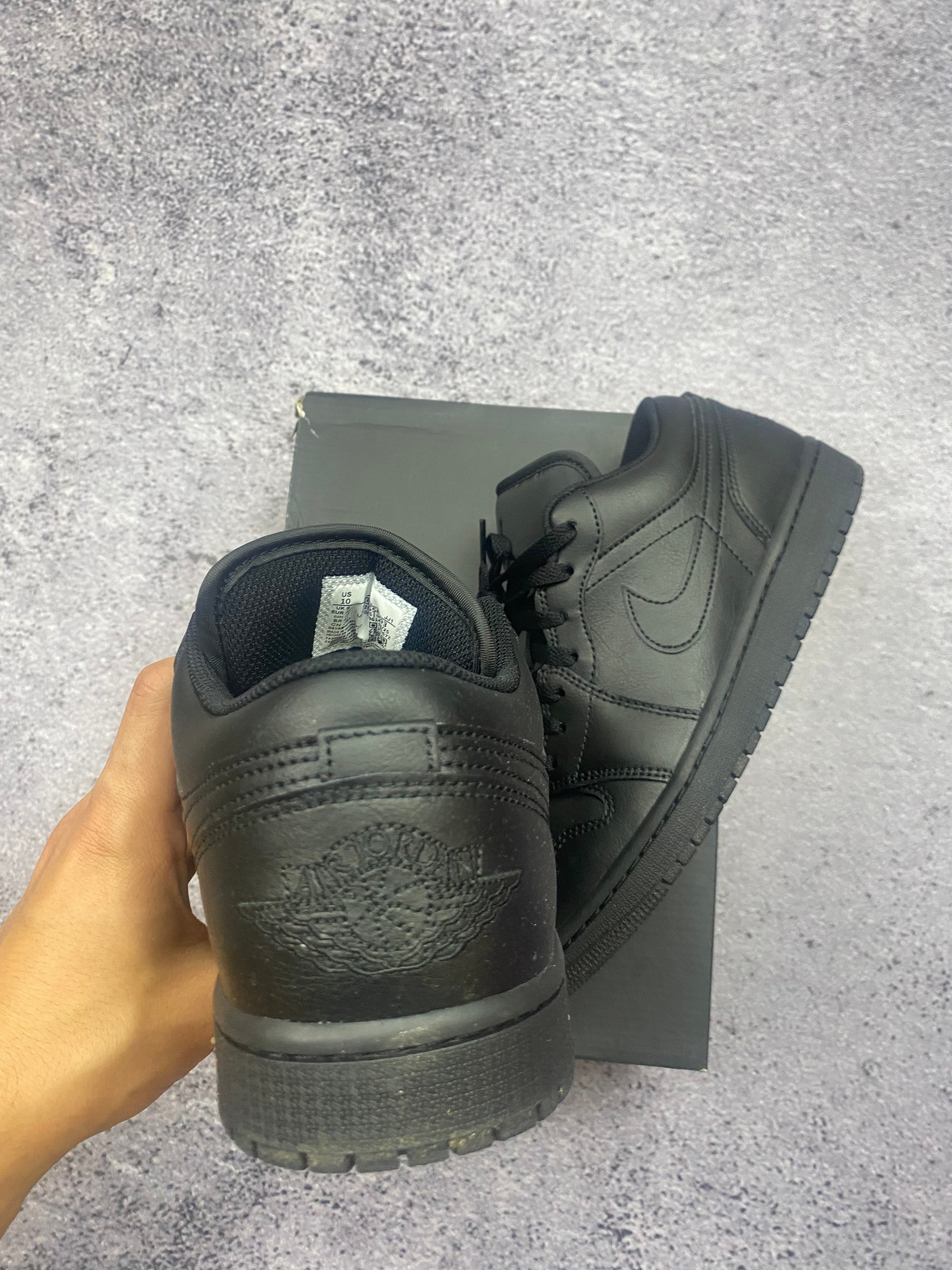 Air Jordan 1 Low Triple Black – sneakersy skórzane r. 44