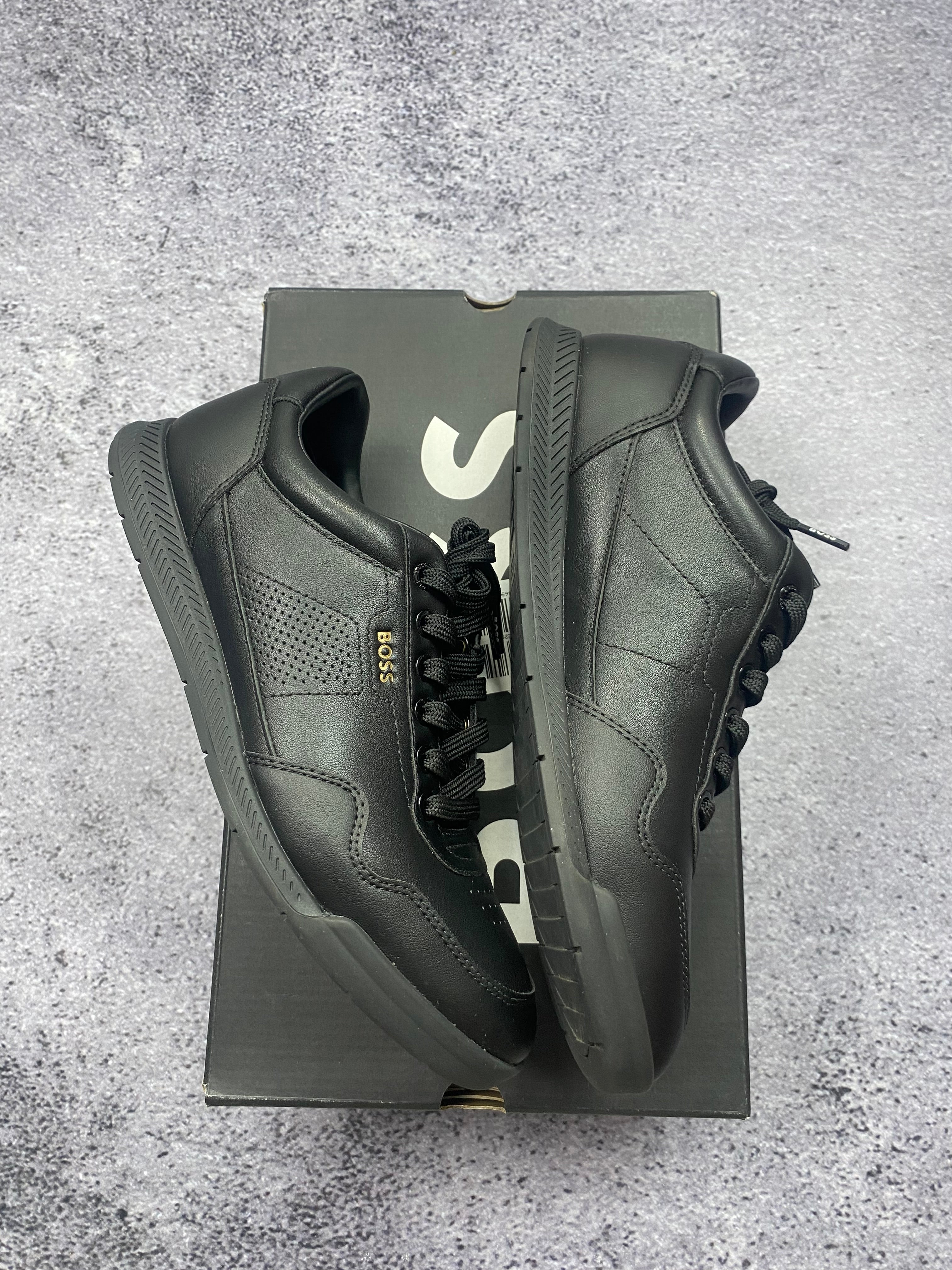Hugo Boss Black Leather Lifestyle Sneakers Premium Designer Casual Shoes EU 40 New