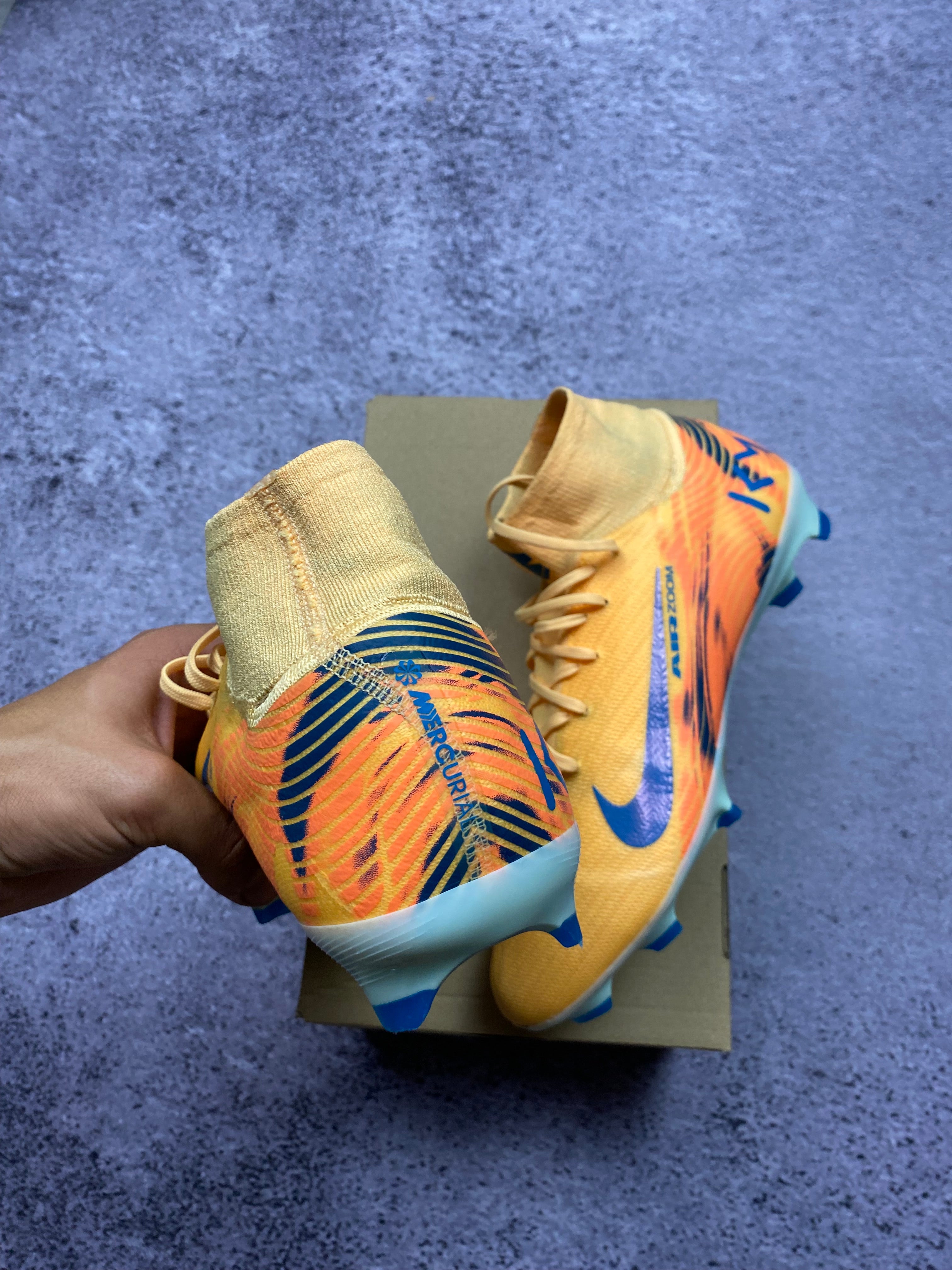 Nike Mercurial Zoom Superfly 9 Academy FG/MG 45 – Korki Piłkarskie