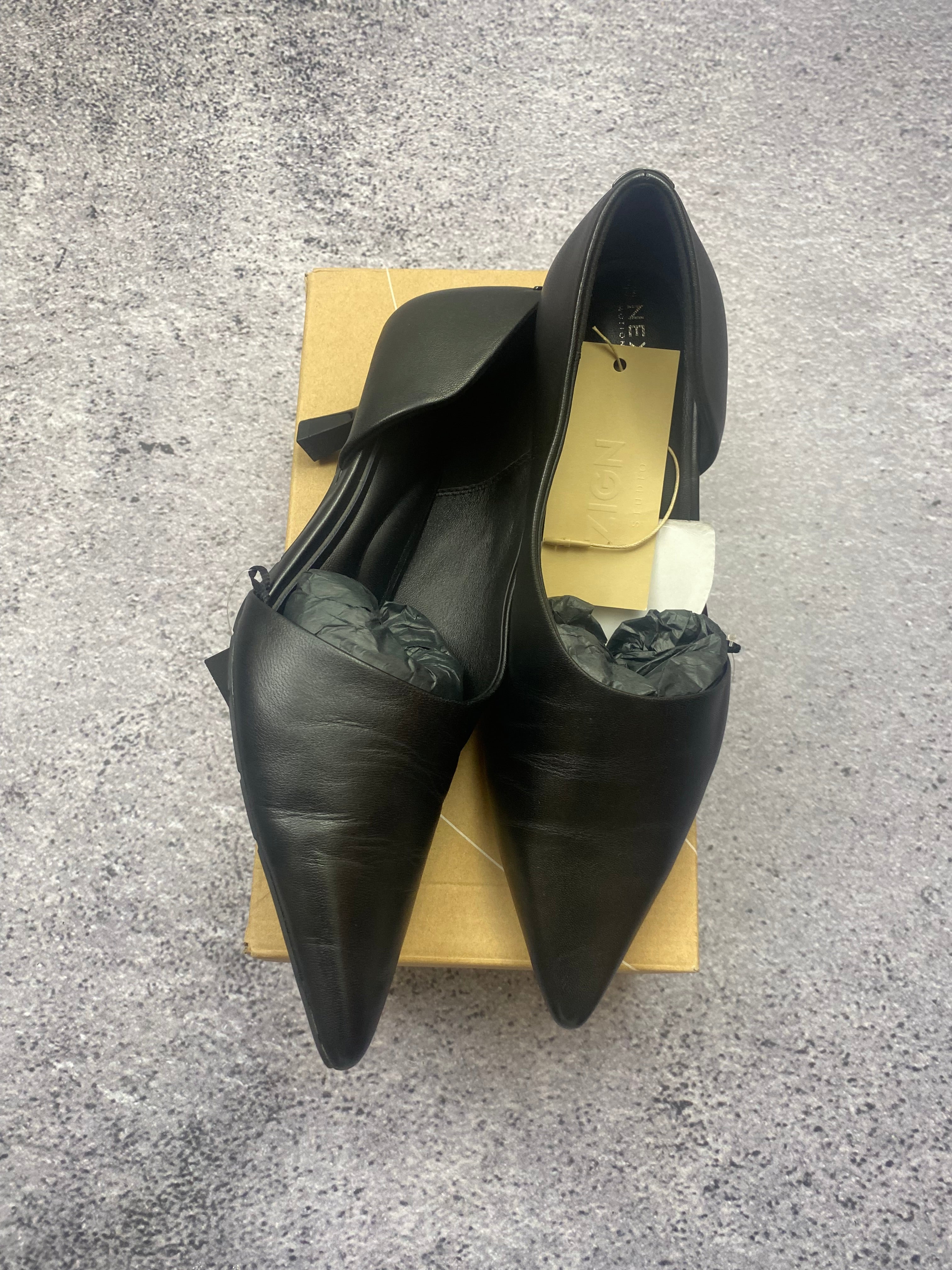 Next London Collection Eleganckie Czółenka Skórzane w Szpic Czarne 43