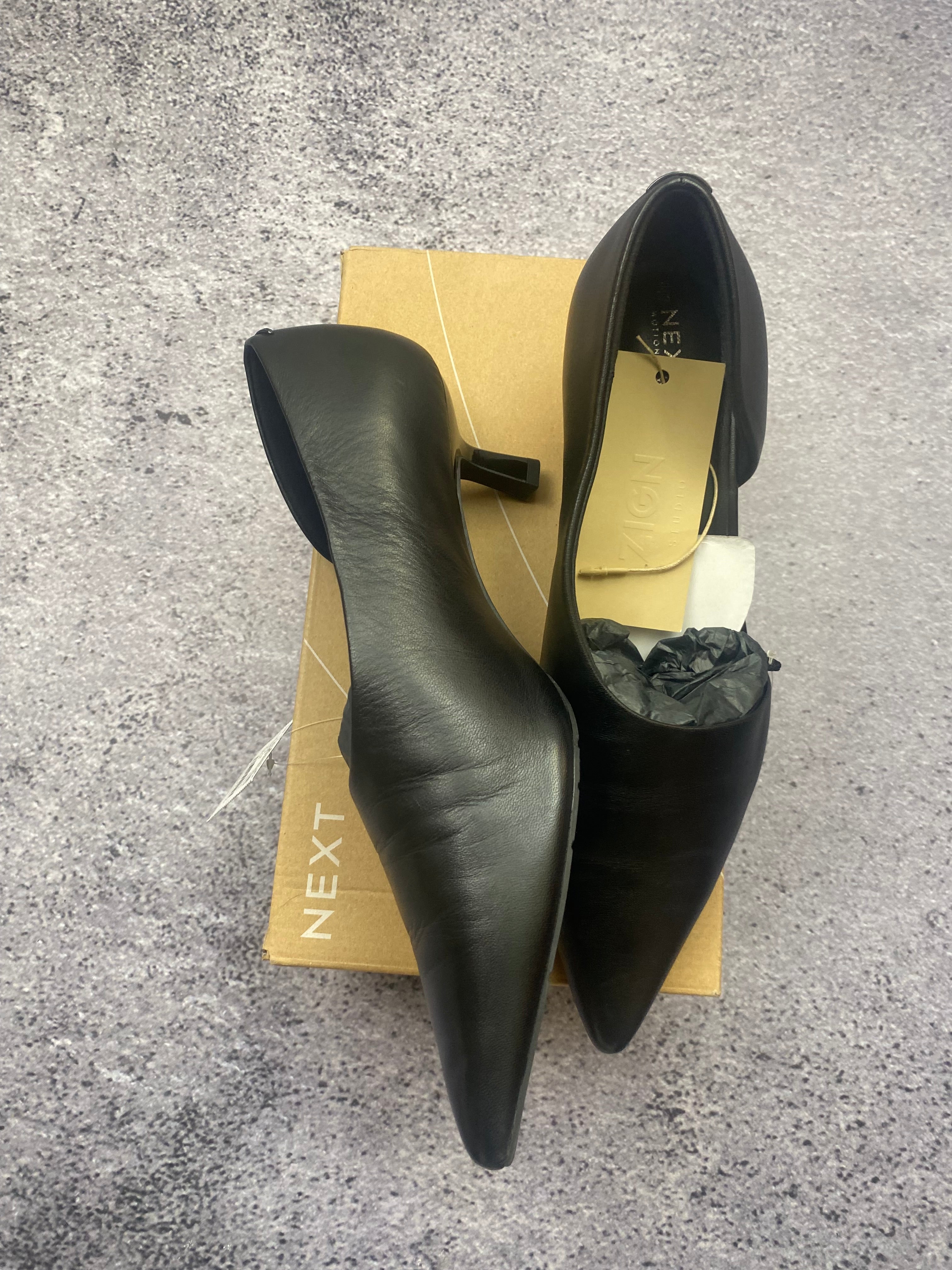 Next London Collection Eleganckie Czółenka Skórzane w Szpic Czarne 43