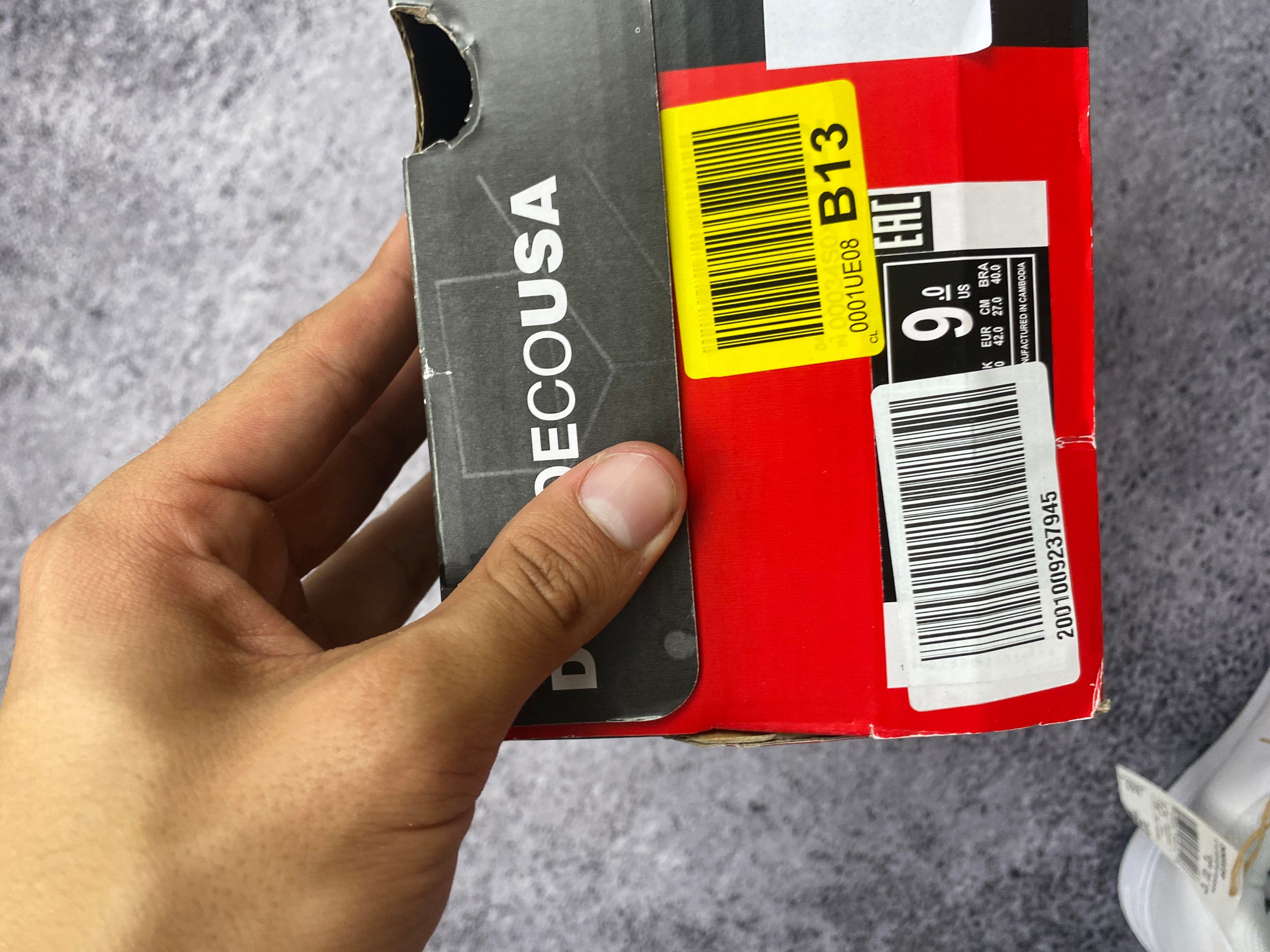 DC Court Graffik – białe sneakersy r. 42.5